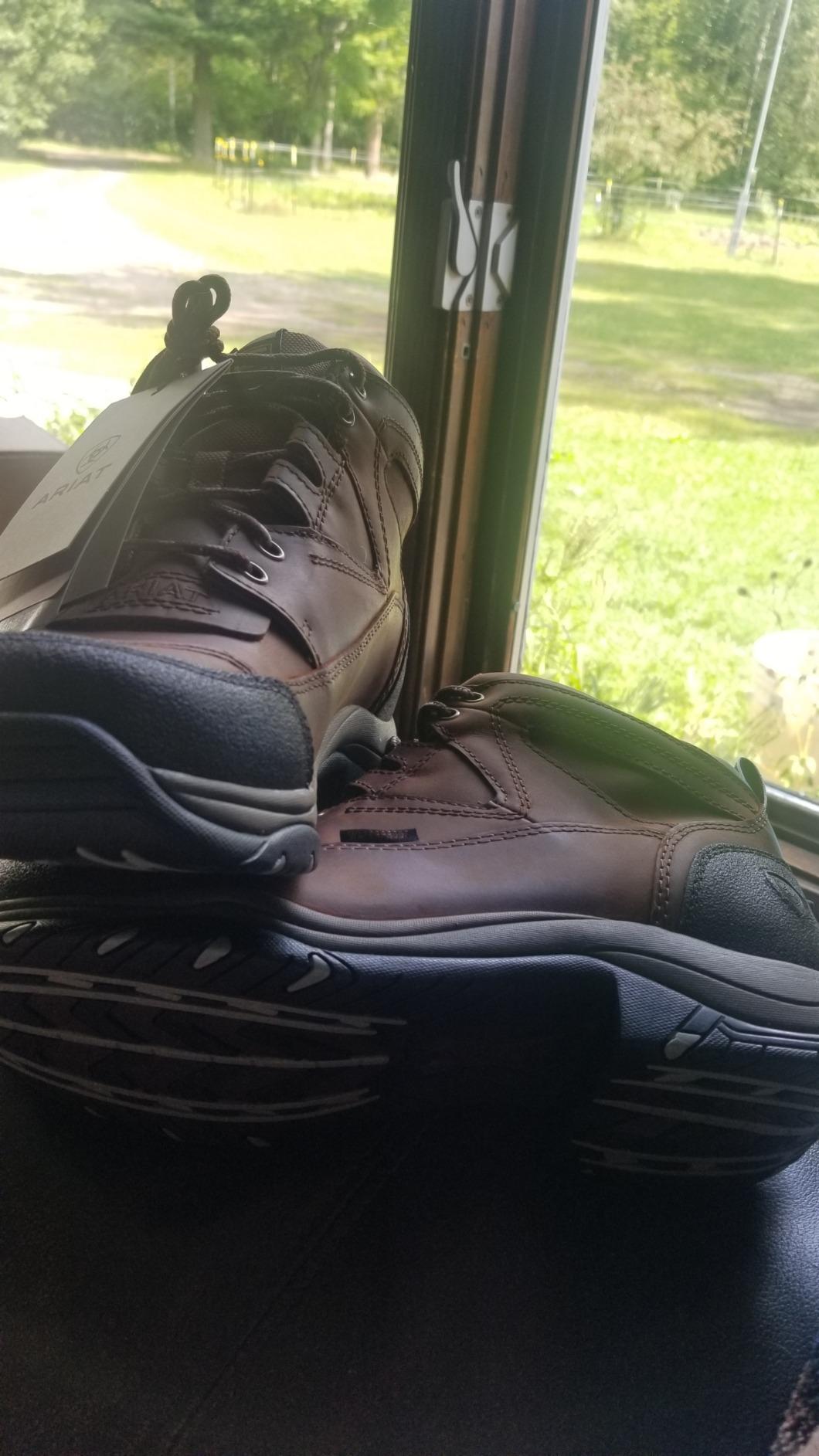 Oboz Men's Terrain H2O Hiking Boot customer photo 1