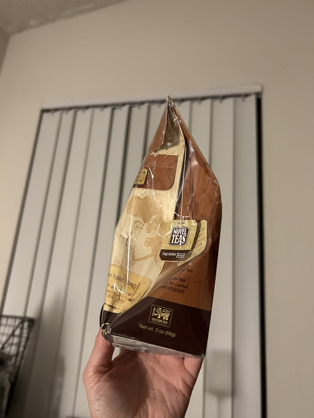 Novel Teas Book Lover's Tea contains 25 teabags individually tagged with literary quotes from the world over, made with the finest English Breakfast tea, for the book lover customer photo 1