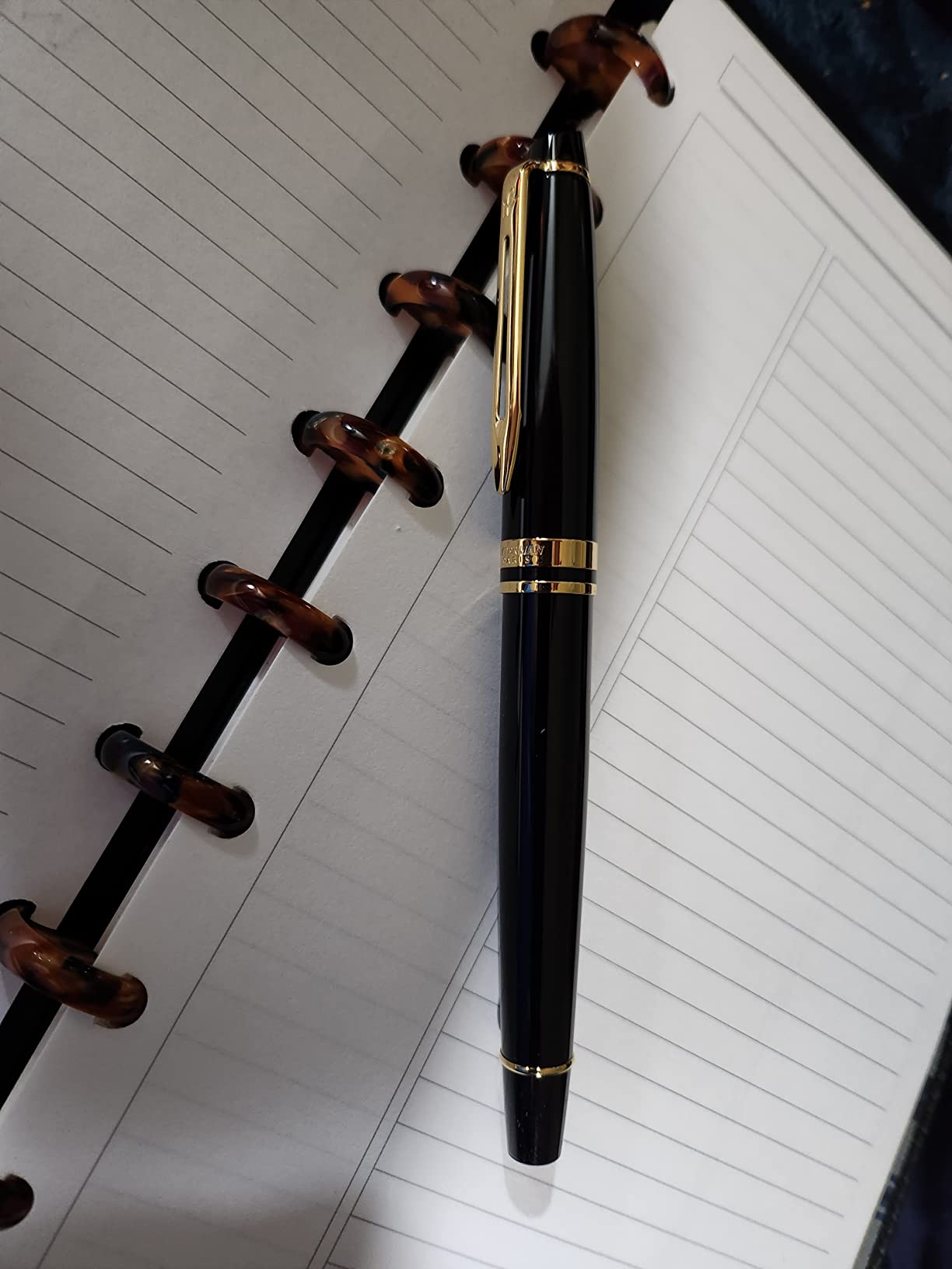 Waterman Expert Fountain Pen, Gloss Black with 23k Gold Trim, Fine Nib, Includes Gift Box customer photo 1