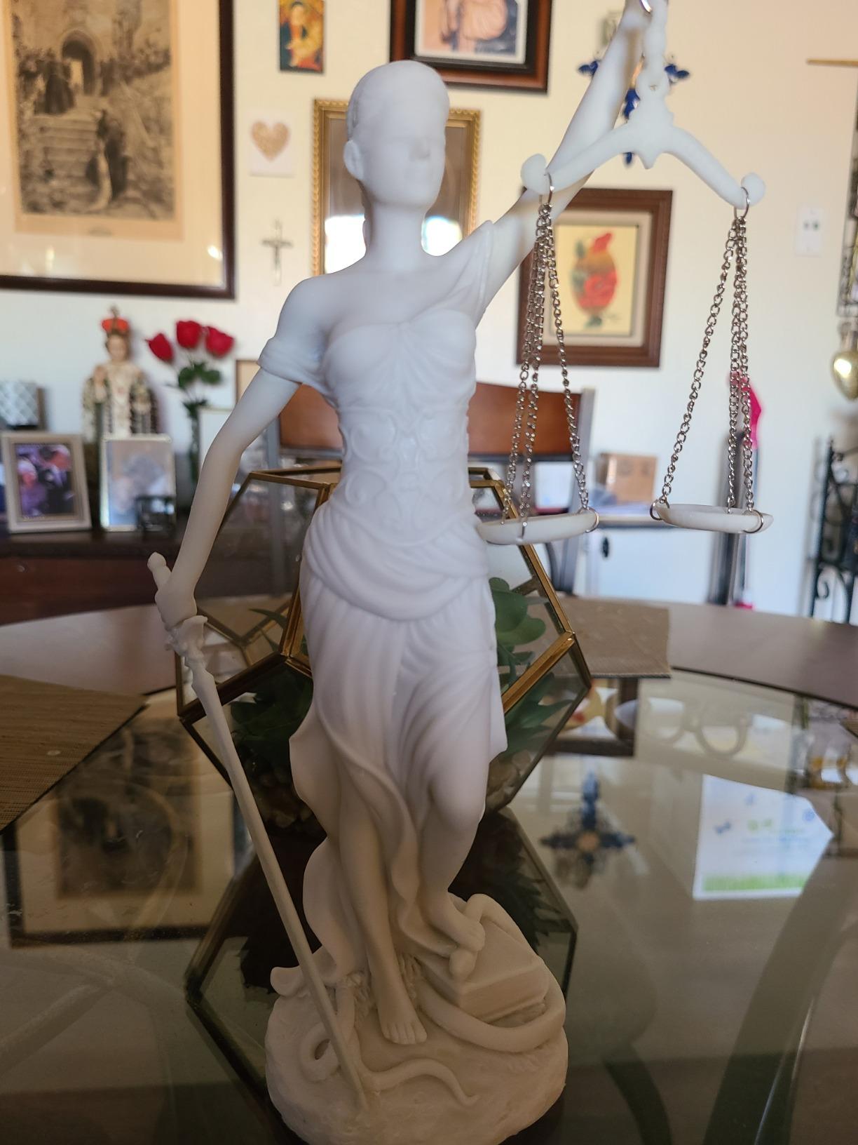 Pacific Giftware Things2Die4 Desktop Lady Justice Marble Finish Statue Justicia Law Scale customer photo 2
