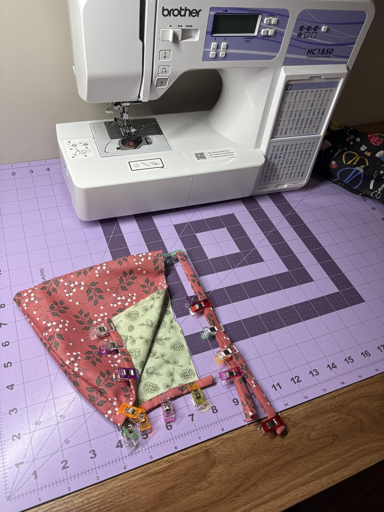Brother HC1850 Sewing and Quilting Machine, 185 Built-in Stitches, LCD Display, 8 Included Feet customer photo 1