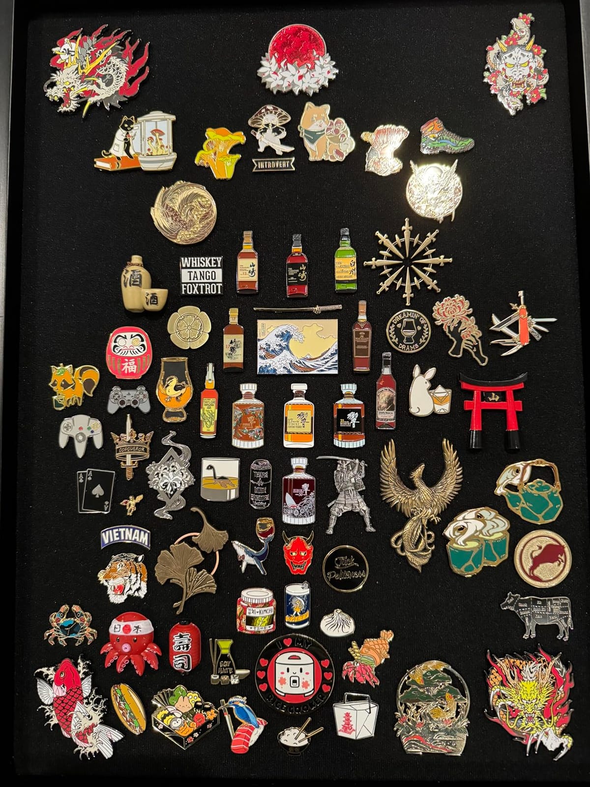 Large 19 X 14 Pin Display Case Medal Shadow Box with 98% UV Protection for Military Medals, Beach Tags, Jewelry Pins, Pin Gift, Insignia Ribbons Memorabilia Black Finish customer photo 1