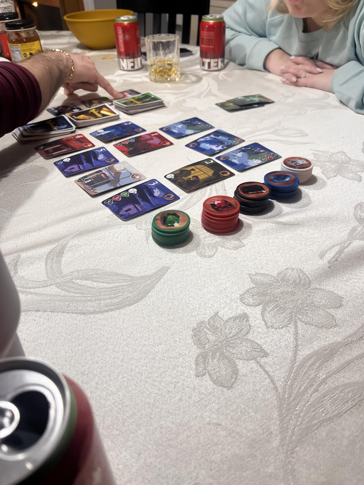 Asmodee Splendor Board Game - Gem Trading & Engine-Building Strategy for Adults & Families, 2-4 Players Ages 10+, 30 Minute Playtime customer photo 2