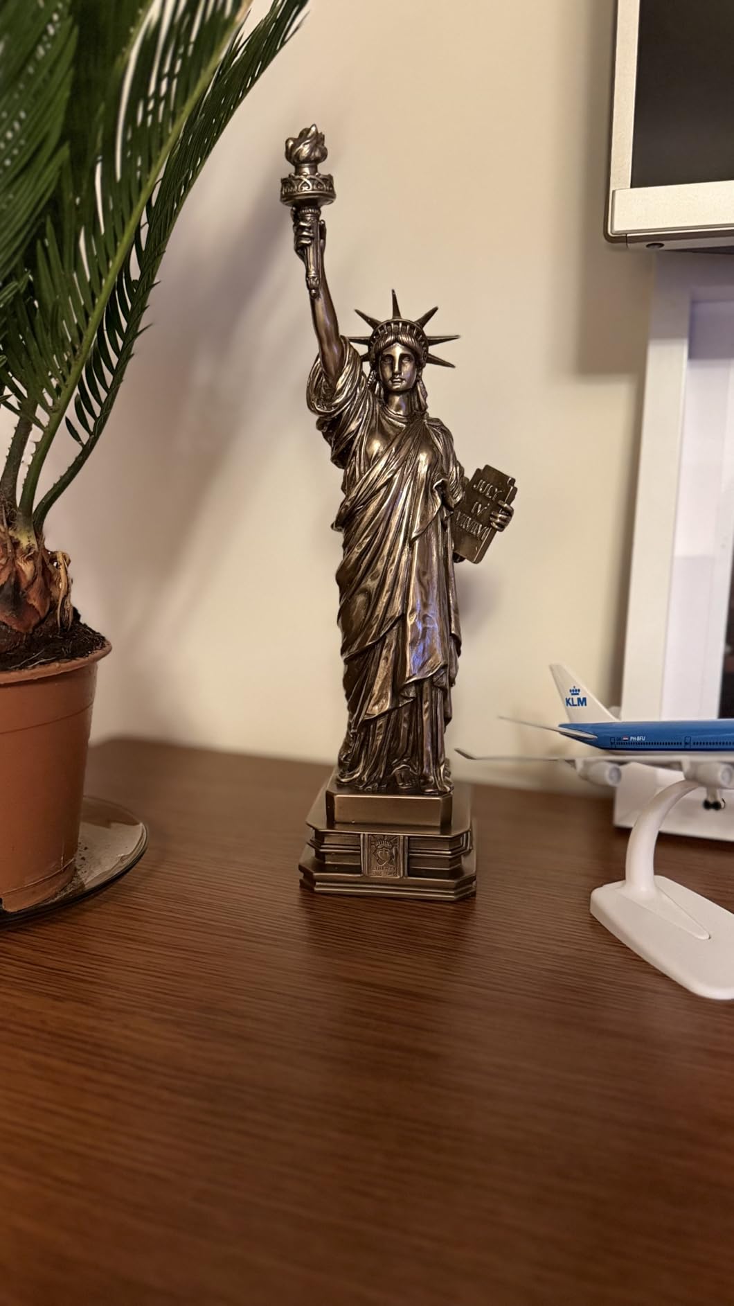 12.38 Inch The Statue of Liberty Cold Cast Bronze Sculpture Figurine customer photo 1