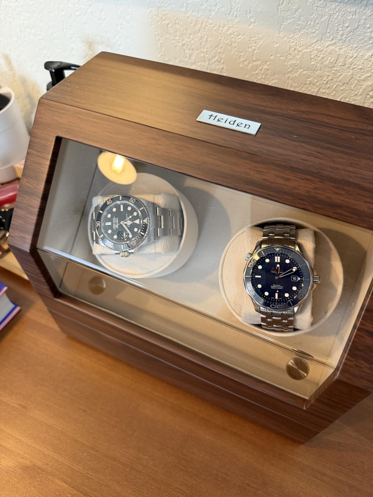 Heiden Double Watch Winder in Walnut - Automatic Watch Window for 2 Watches - Japanese Motor - Zero Magenetization - Use Batteries or Adapter Dual Watch Winder for Automatic Watches for Rolex customer photo 1