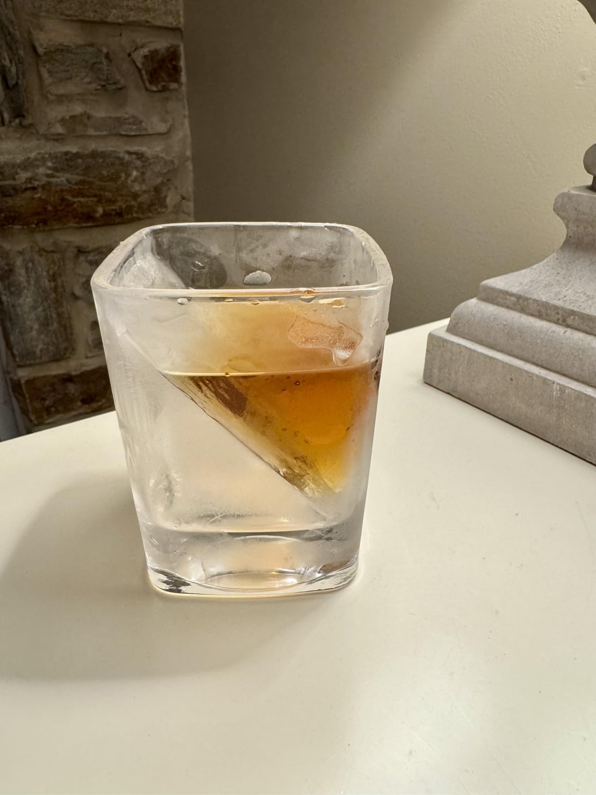 Corkcicle Whiskey Wedge 9 oz Glass with Silicone Ice Mold | Angled Ice Wedge, Slow-Melting Ice, Reduces Dilution, Reusable Ice Mold, Dishwasher Safe, Premium Glass customer photo 2