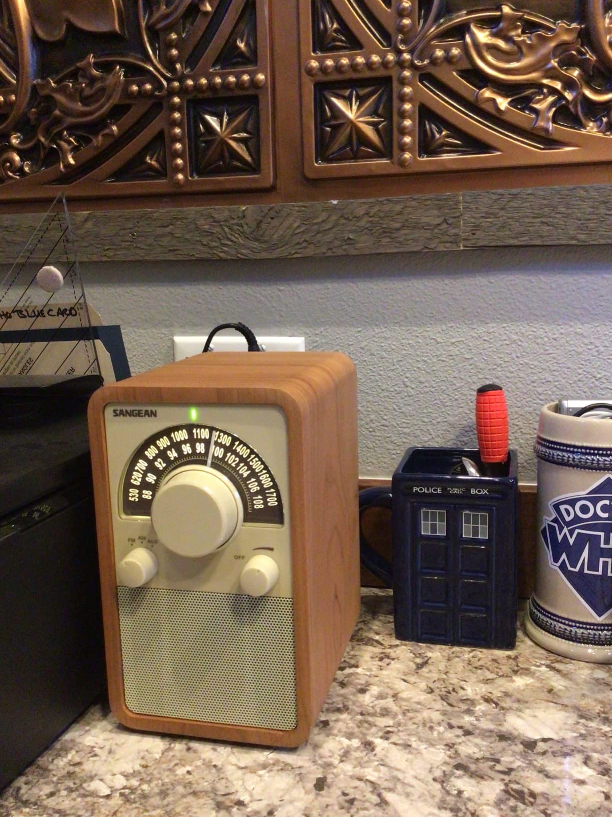 Sangean WR-15WL AM/FM Table Top Wooden Radio, Walnut customer photo 2
