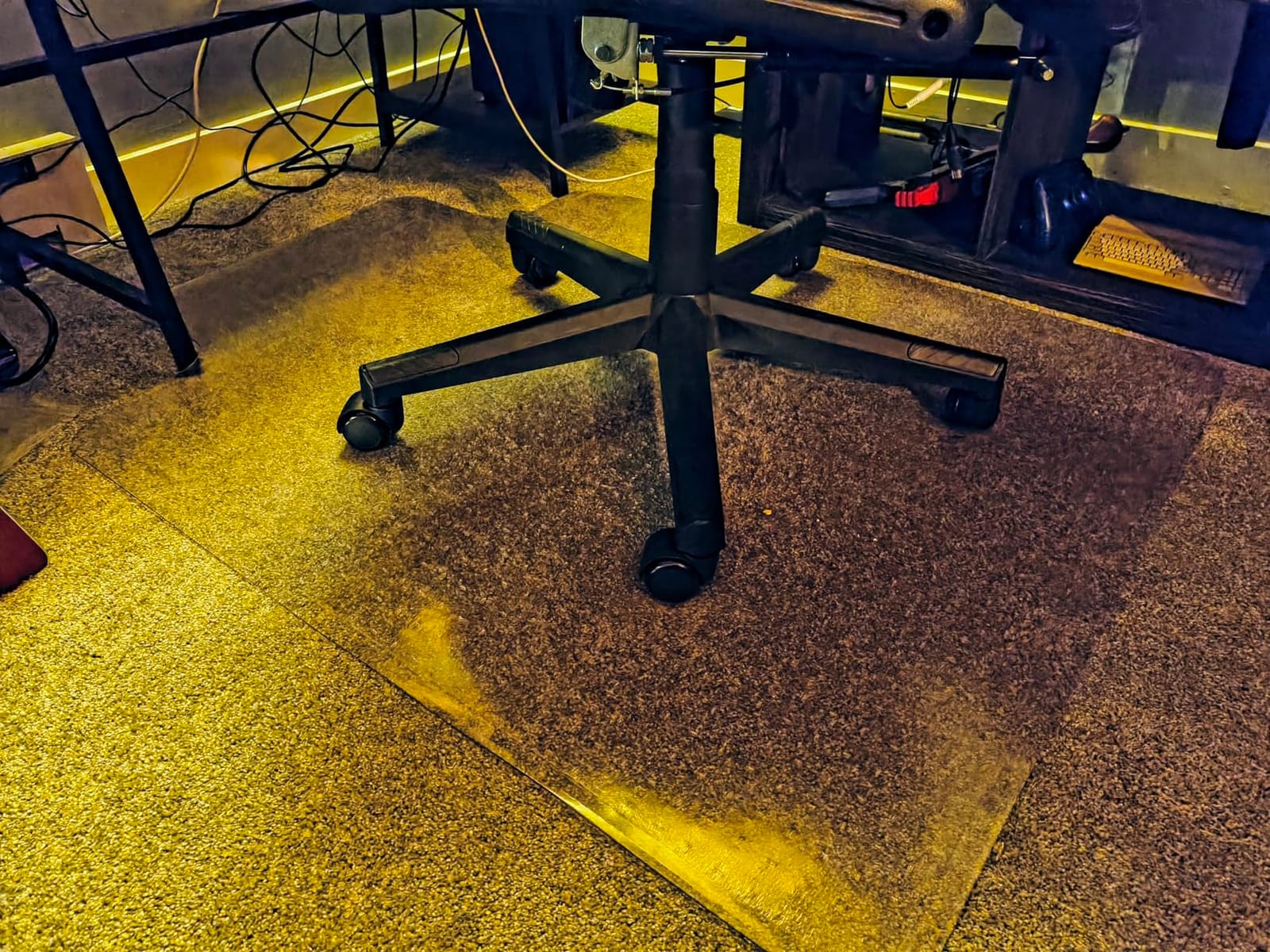 Staples Office Chair Mat, Clear, 48x36 Inch, Low-Pile Carpet, with Lip | Extended under-desk coverage and smooth glide for carpeted office floors. customer photo 1