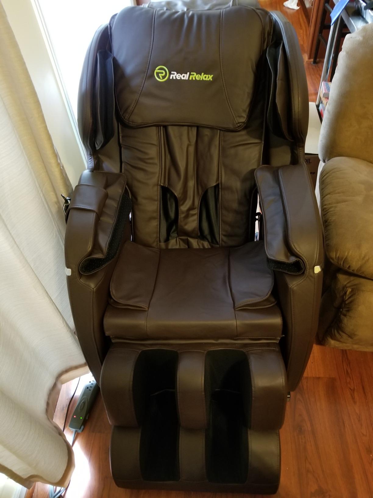Real Relax Full Body Massage Chair of Dual-core S Track, Shiatsu Massage Recliner of Zero Gravity with APP and LCD Control, Bluetooth, Home or Office Use, Brown customer photo 1