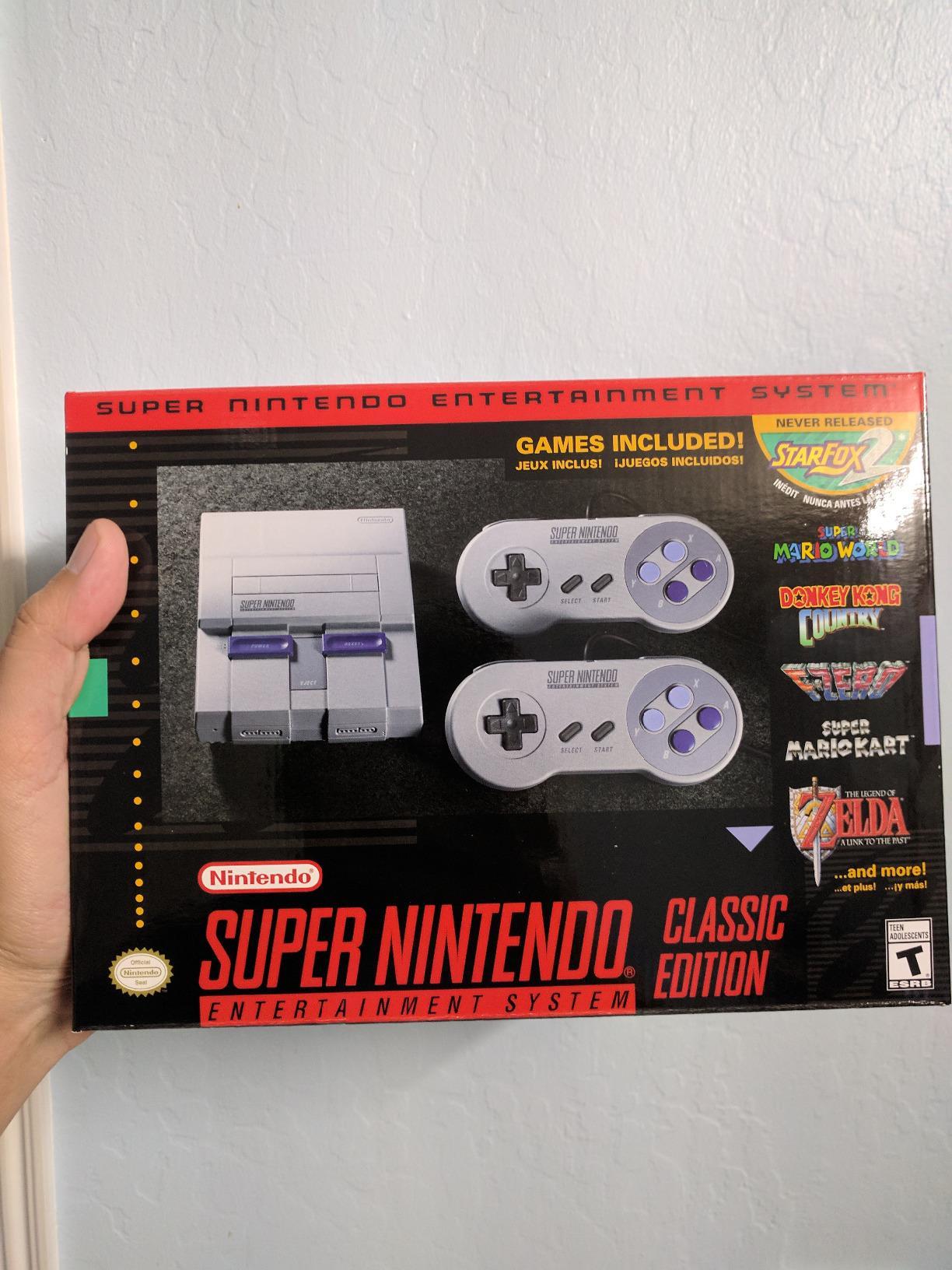Nintendo Super NES Classic Edition customer photo 2
