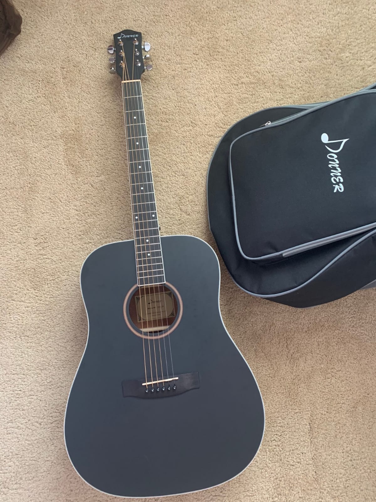 Donner Acoustic Guitar for Beginner Adult Full Size Dreadnought Acustica Guitarra Starter Bundle Kit with Gig Bag Strap Tuner Capo Pickguard String 4 Picks Cloth, Right Hand 41 Inch Natural, DAG-1 customer photo 2