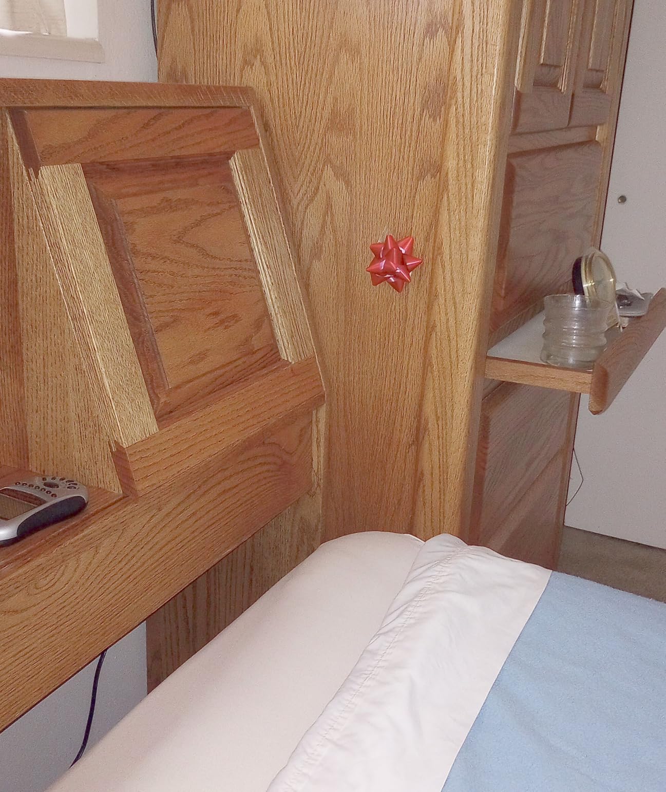 Lucid L300 Adjustable Bed Frame - USB - Memory Position - Remote, Queen customer photo 2