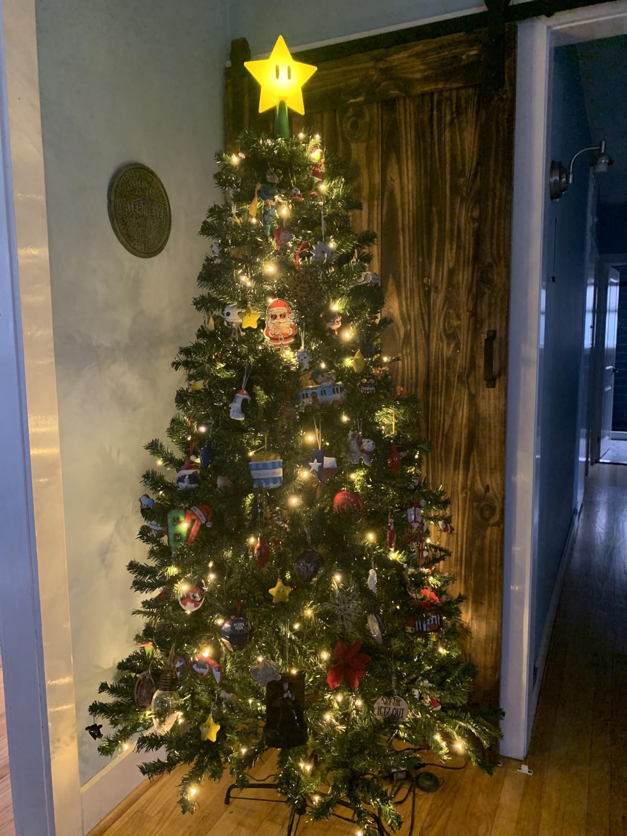 Best Choice Products 9ft Artificial Christmas Tree with LED Twinkling Lights, Pre-Lit Spruce Realistic Holiday Xmas Décor, 900 Lights, 2,028 Tips customer photo 2