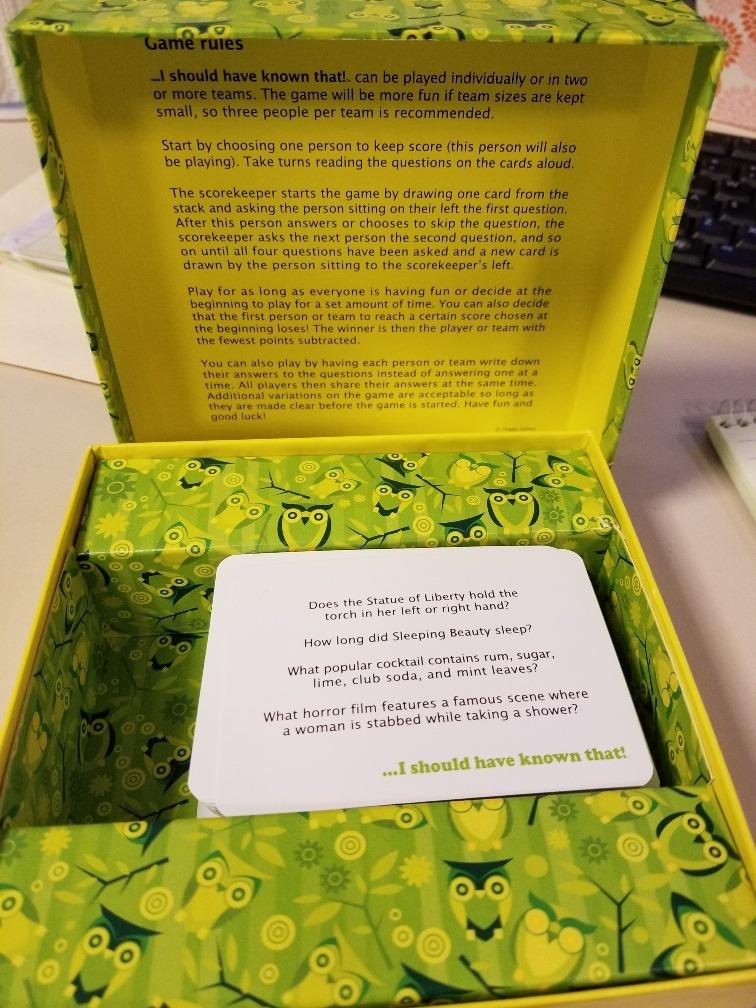 I Should Have Known That! - A Trivia Game About Things You Oughta Know, Green customer photo 2