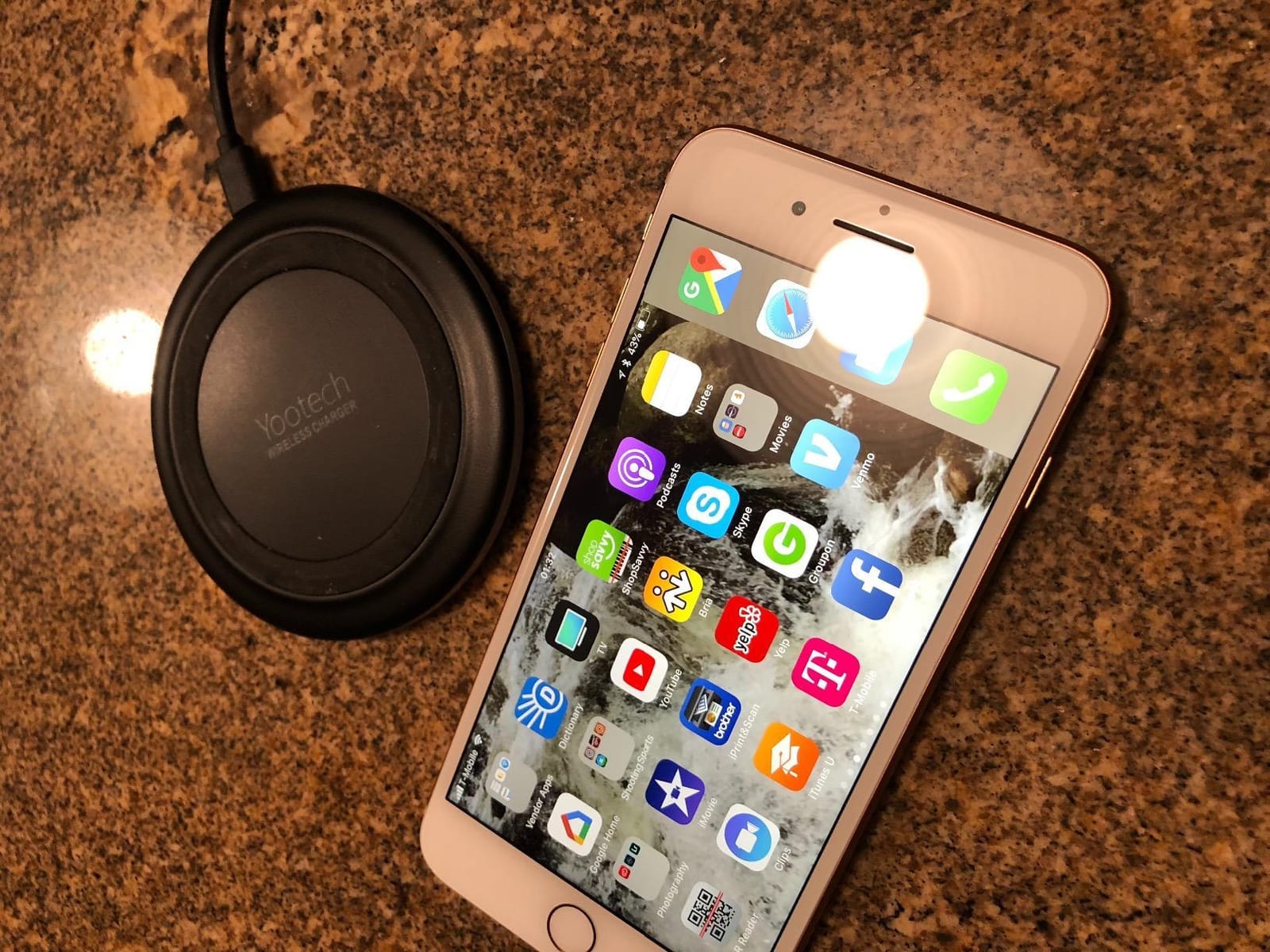Yootech Wireless Charger, 10W Max Wireless Charging Pad (No AC Adapter) | Compatible with iPhone 17/17 Pro/17 Pro Max/Air/16/15/14/13/SE 2022/12/11, Samsung Galaxy S25/S24/S23, AirPods Pro 3 customer photo 2