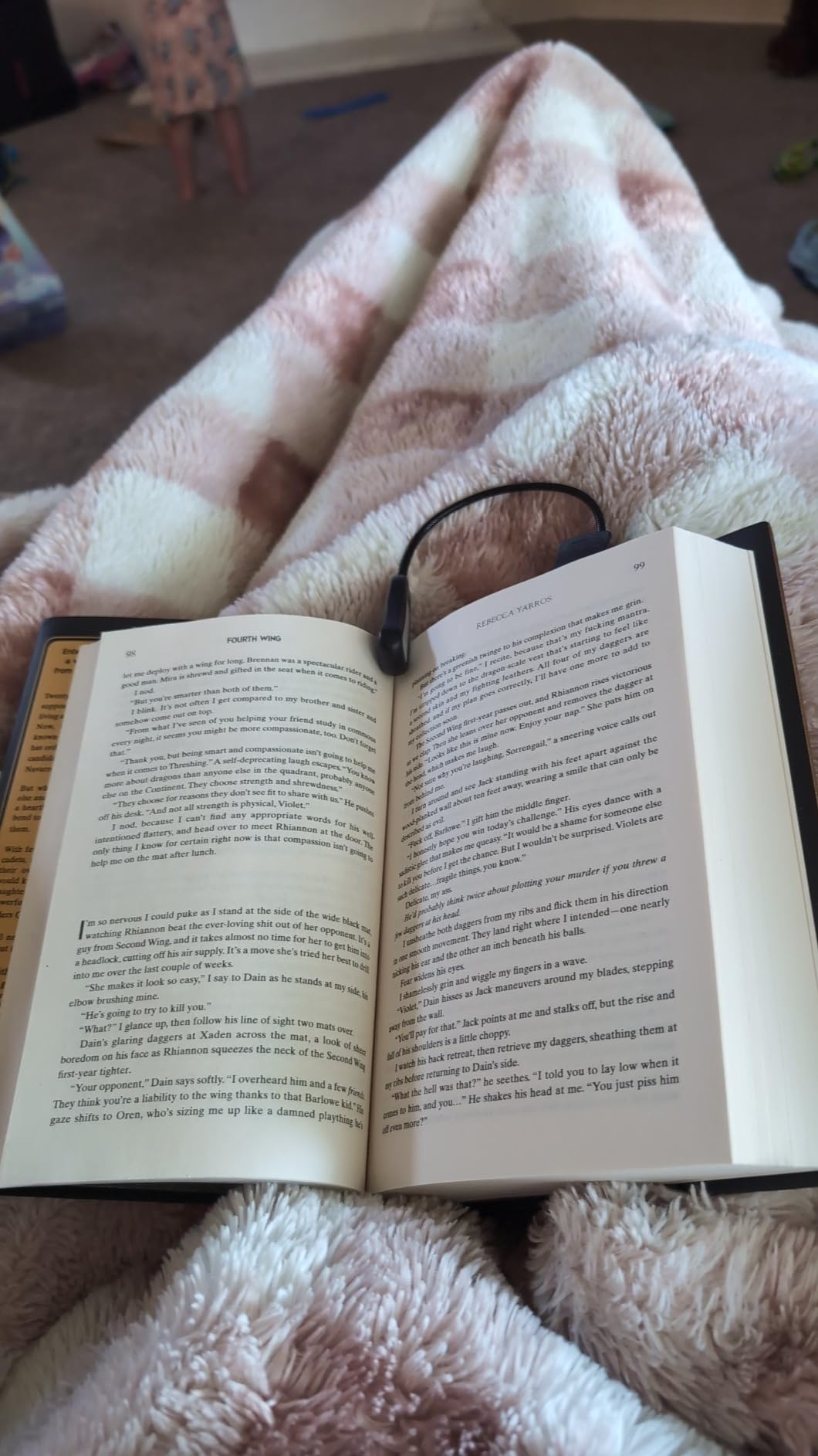 Vekkia Rechargeable Book Light for Reading in Bed (Blue) | 3 Color x 3 Brightness/Lightweight Reading Light, Up to 70 Hours Lighting/Great for Readers, Travel customer photo 2