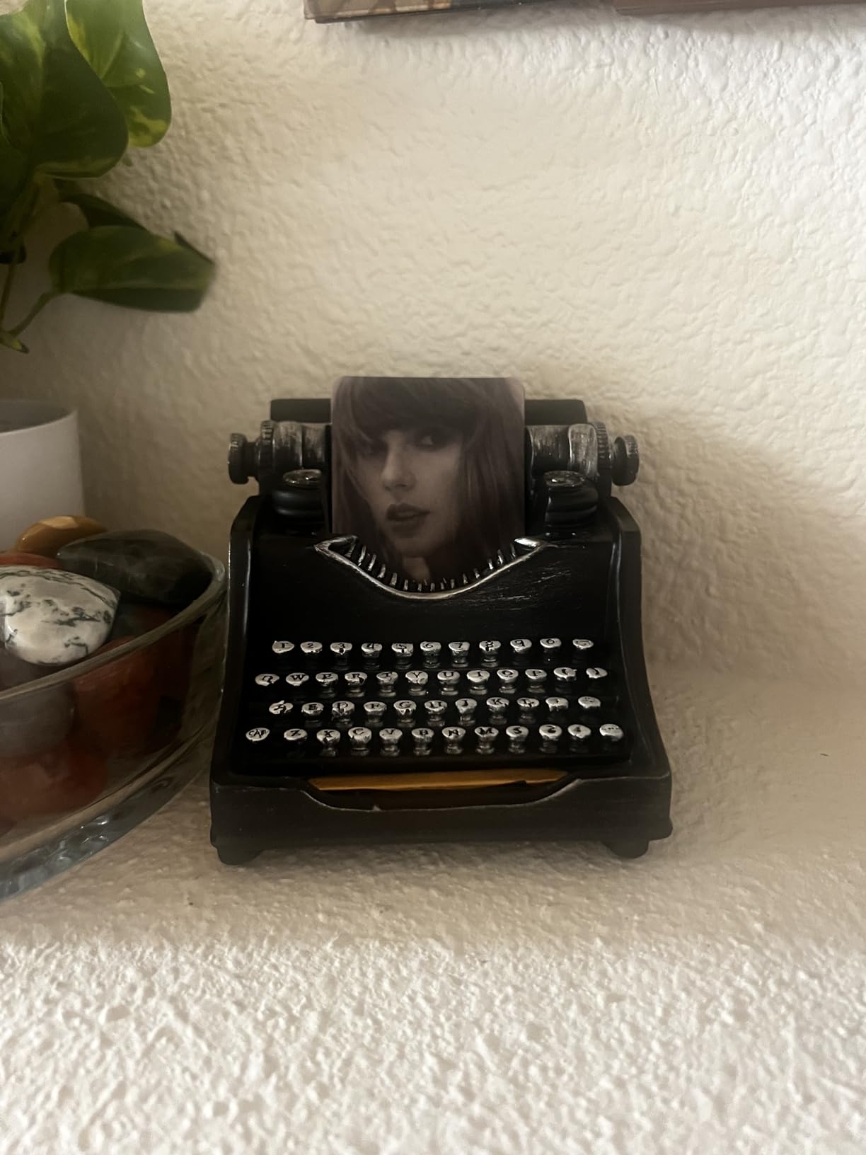 Vintage Typewriter Pencil Holder for Desk - 4.5