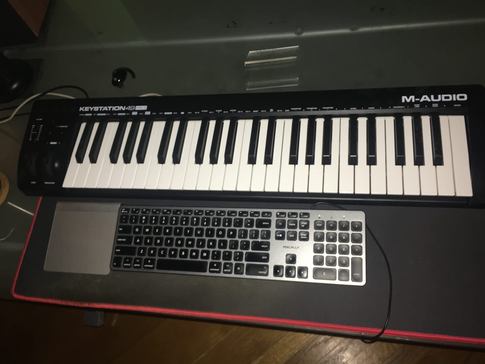 M-AUDIO Keystation 61 MK3 USB MIDI Controller | Synth-Action 61-Key Keyboard, Assignable Controls, Pitch/Mod Wheels, and Bundled DAW Recording Software customer photo 2