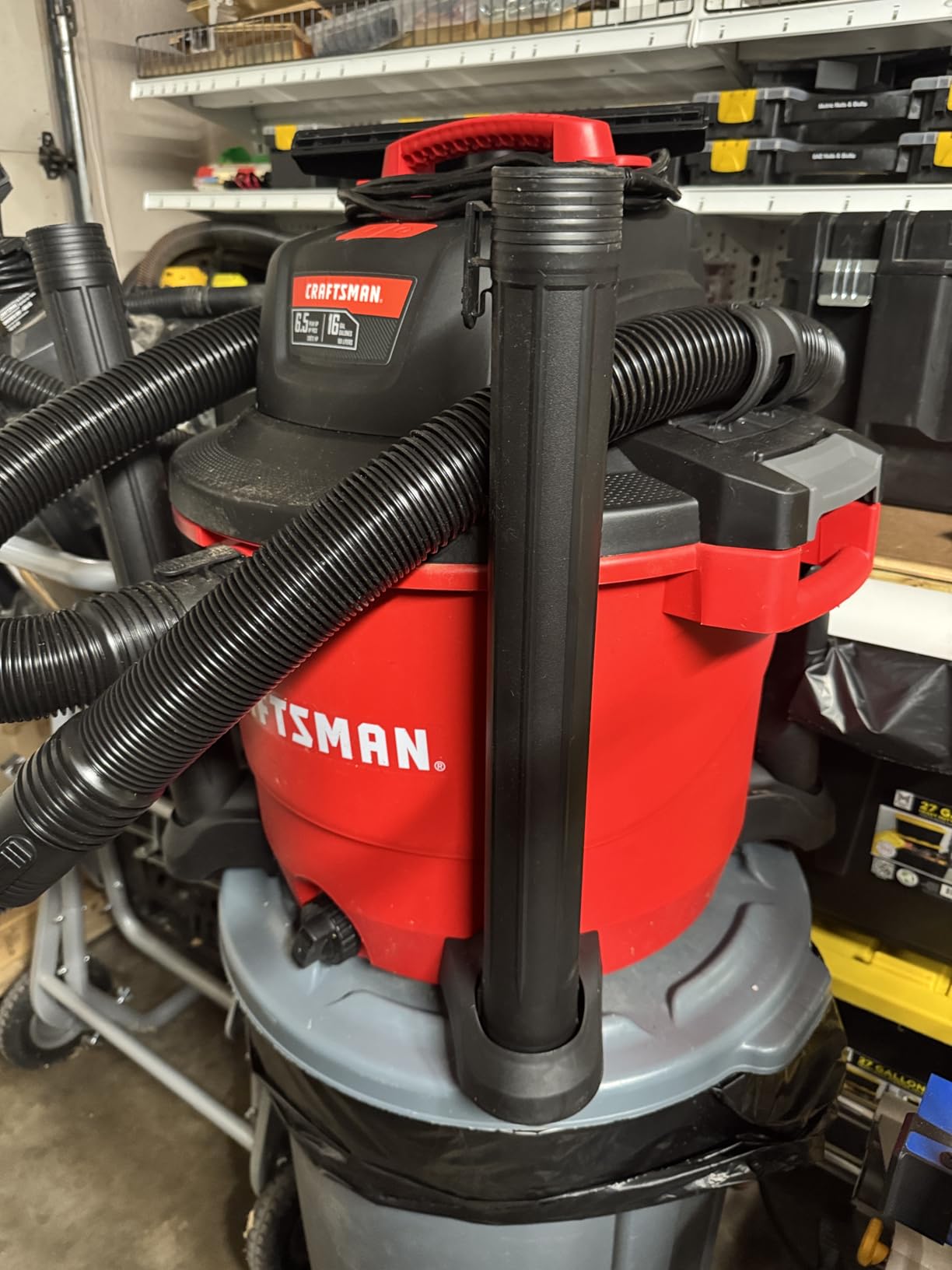 CRAFTSMAN CMXEVBE17595 16 Gallon 6.5 Peak HP Wet Dry Shop Vacuum | Heavy-Duty Wet and Dry Vac with Filter, Dust Bag, Hose and Attachments for Home Projects & Renovations customer photo 2