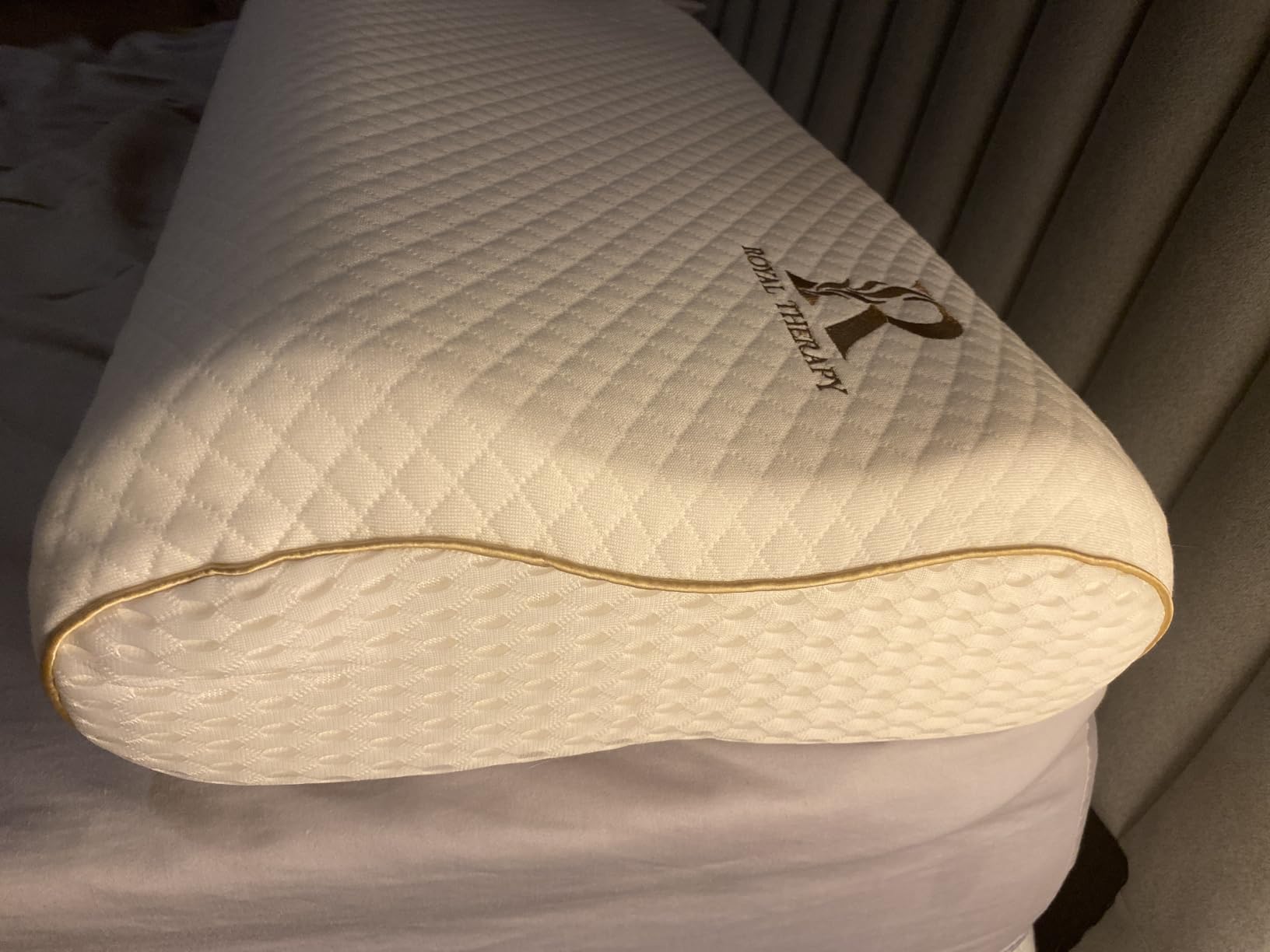 Royal Therapy Memory Foam Pillow, Queen Neck Pain Relief, Contour Cervical Pillow, for Neck and Shoulder Pain, Side, Back and Stomach Sleeper customer photo 1