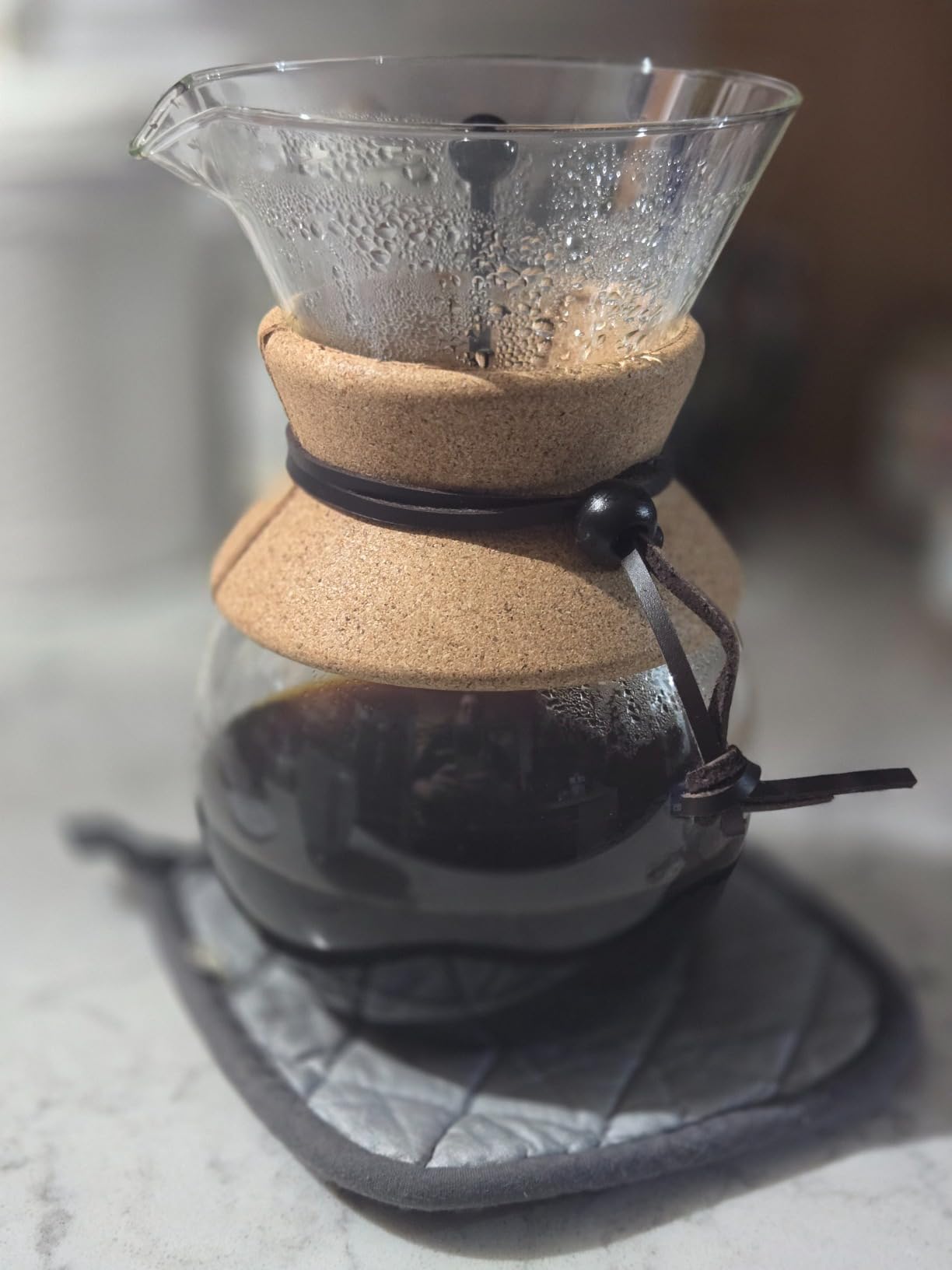 Bodum 34oz Pour Over Coffee Maker, High-Heat Borosilicate Glass with Reusable Stainless Steel Filter and Cork Grip customer photo 1