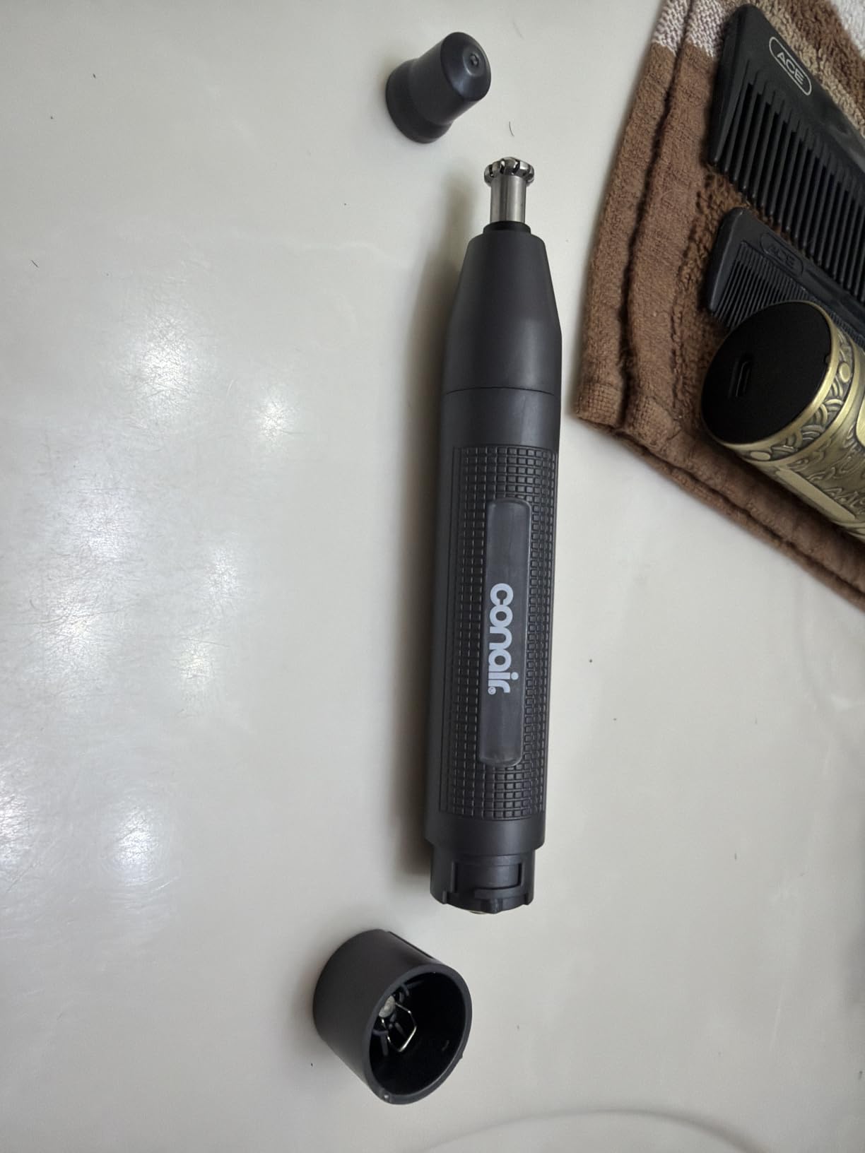 ConairMAN Ear and Nose Hair Trimmer for Men, Cordless, 360 Bevel Blade | No-pulling ear, brow, and nose trimmer for men with long-life battery, washable trimming attachment, and storage bag customer photo 1