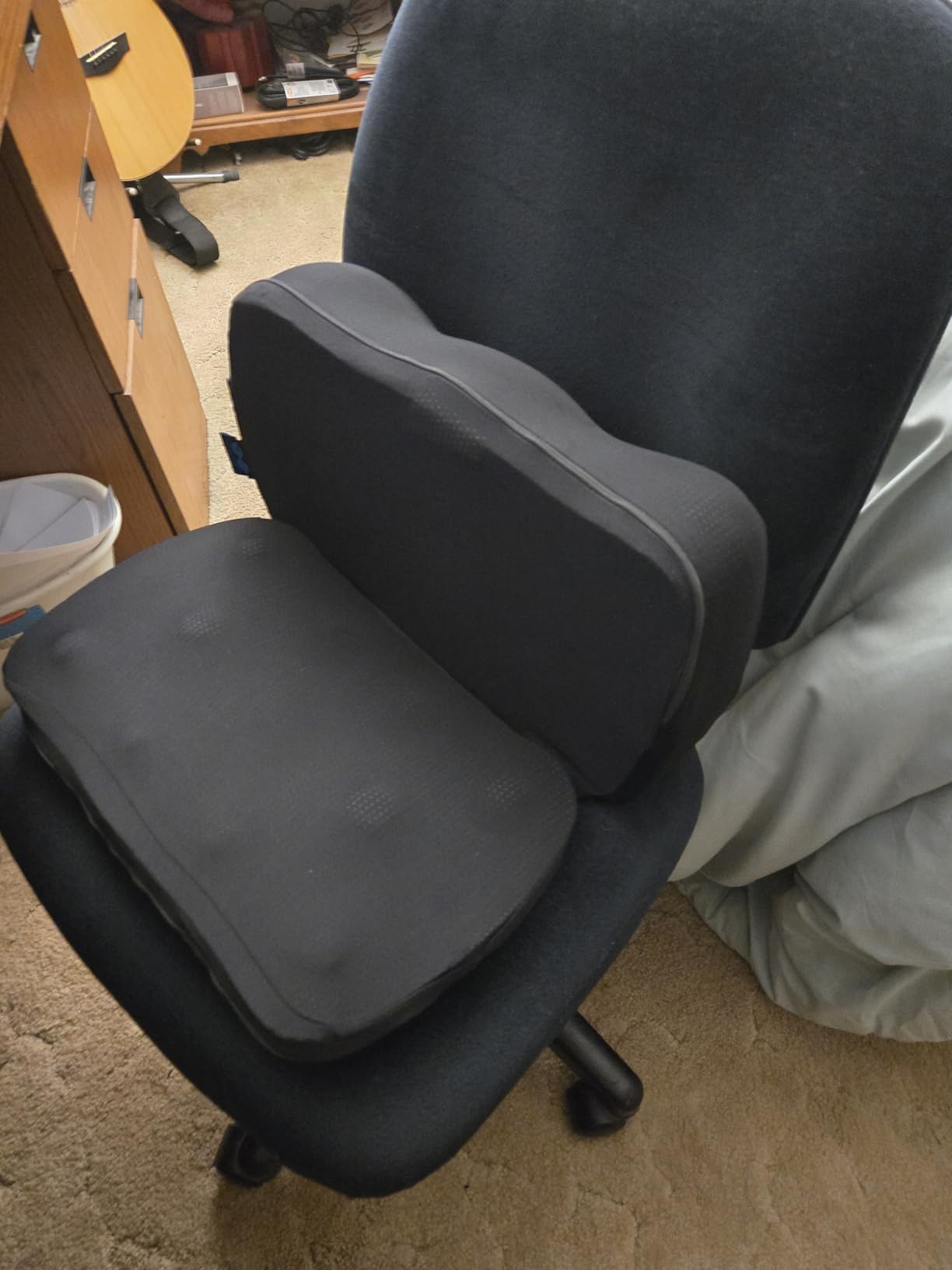 Everlasting Comfort Foot Rest for Under Desk at Work - Memory Foam Office Foot Stool & Under Desk Footrest Leg Elevation Pillow for Gaming & Home Office, Supports Posture customer photo 1