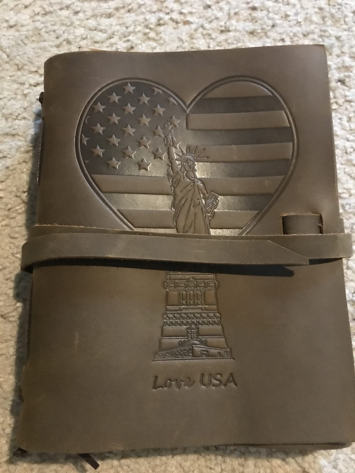 Leather Bound Journal for Men and Women, Handmade Patriotic Gift Set with USA Flag and Eagle Embossed Journal and Stylish Pen, Vintage Notebook, Sketchbook, Planner and Diary A5 (300 Pages) (8x6