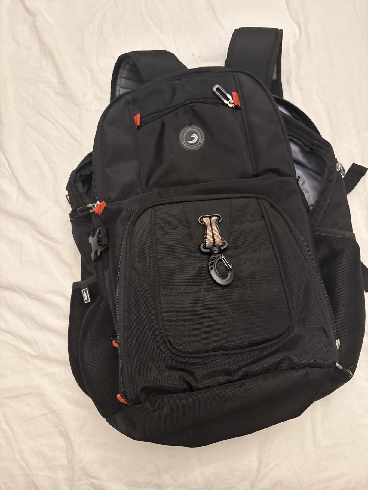 SHRRADOO Extra Large Travel Laptop Backpack for Men, Work College Backpacks | Fit 17 Inch Laptops, with Combination Lock, Carry On Flight Approved, Men Women Business Backpack, Bookbag School Backpack customer photo 1