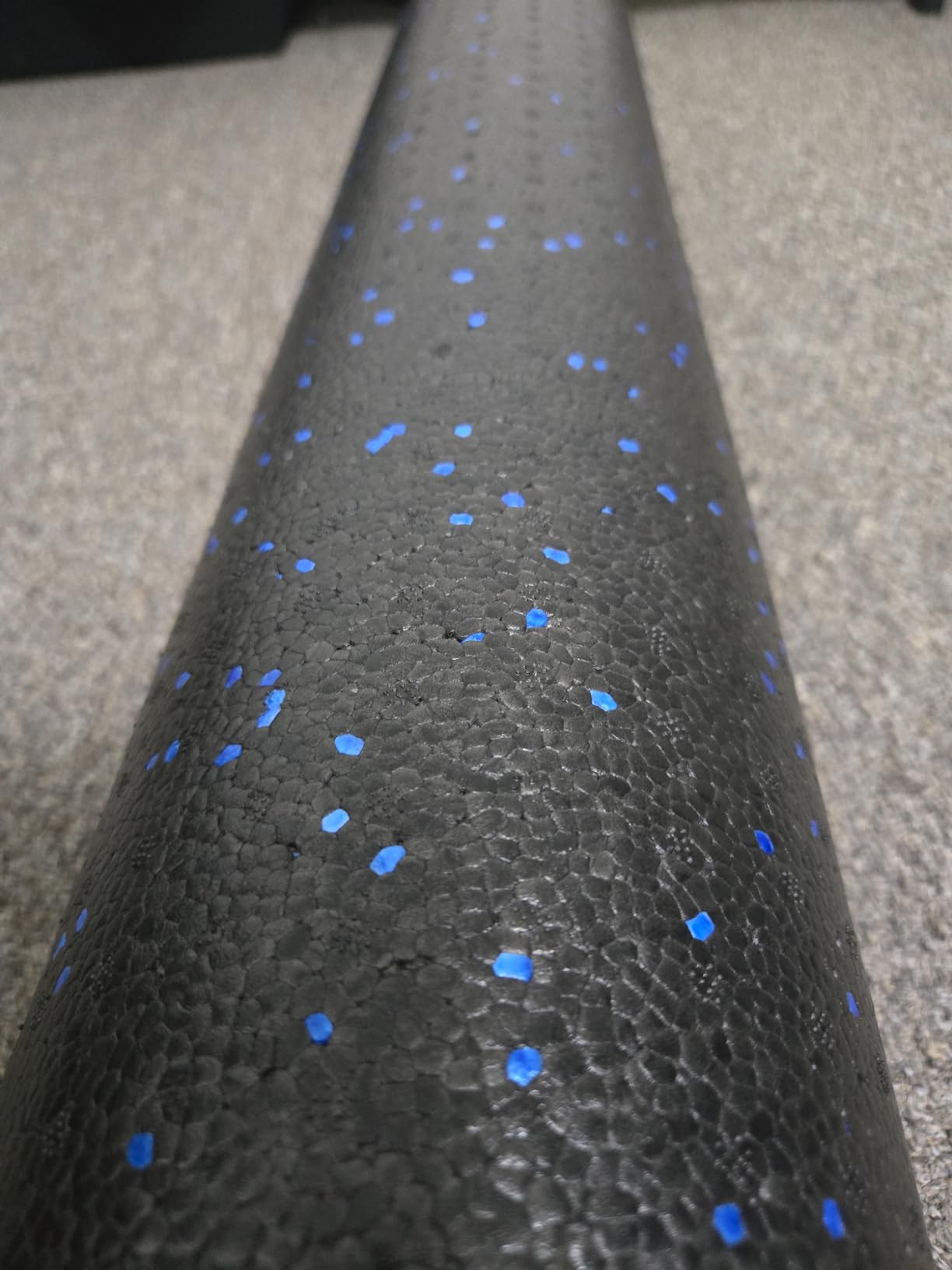 Yes4All Foam Roller, EPP High-Density Material, High Firmness Level, Back Roller for Athlete & Professional, Suitable for Back, Stretching, & Pilates, 12/18/24/36 inch - Blue Speckled, 12 in customer photo 1