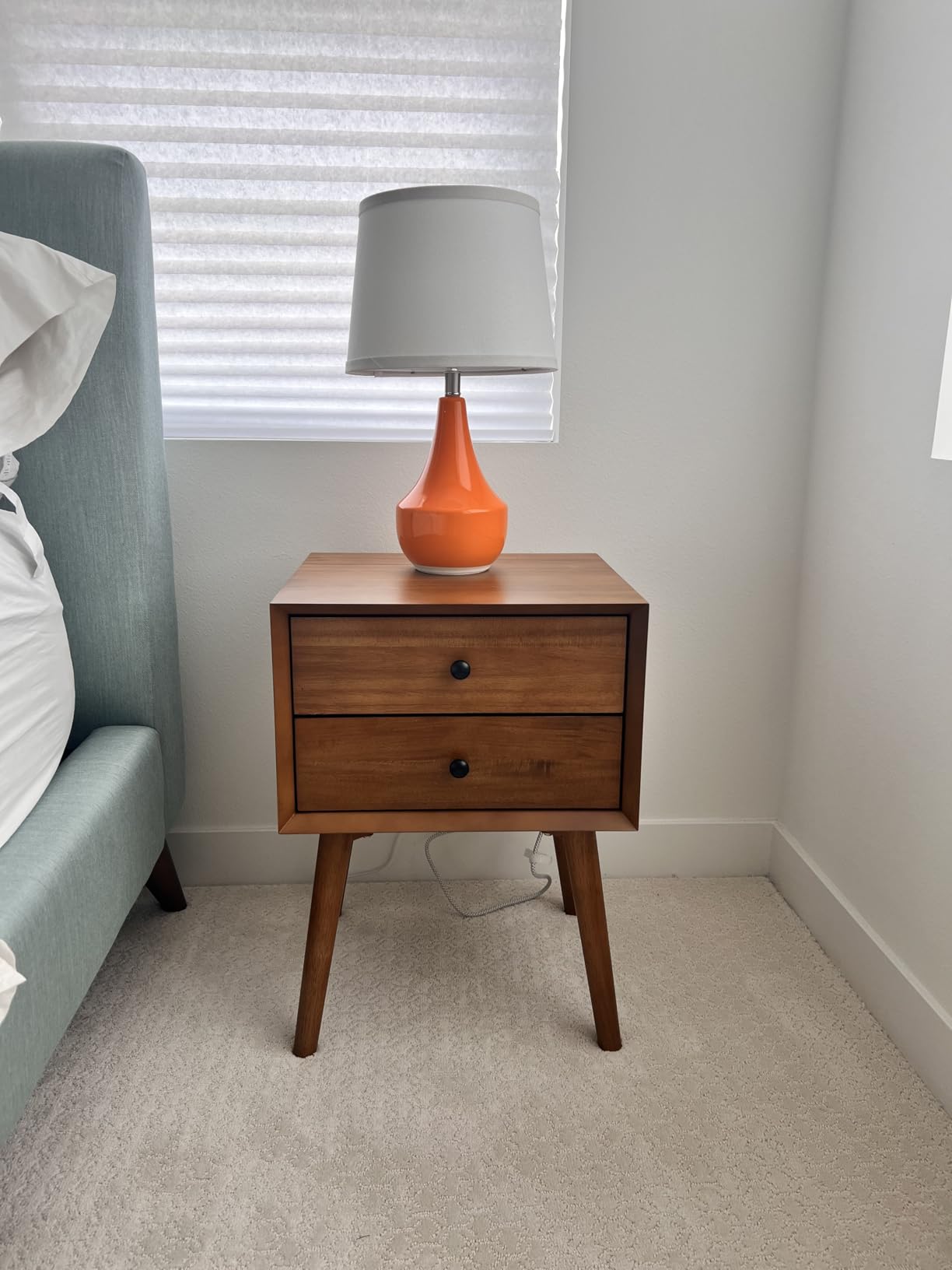 Poly & BARK Dorsey Nightstand - Mid-Century Modern Nightstand - Solid Wood Bedside Table with 2 Drawers, Acorn Walnut Finish, 23.5