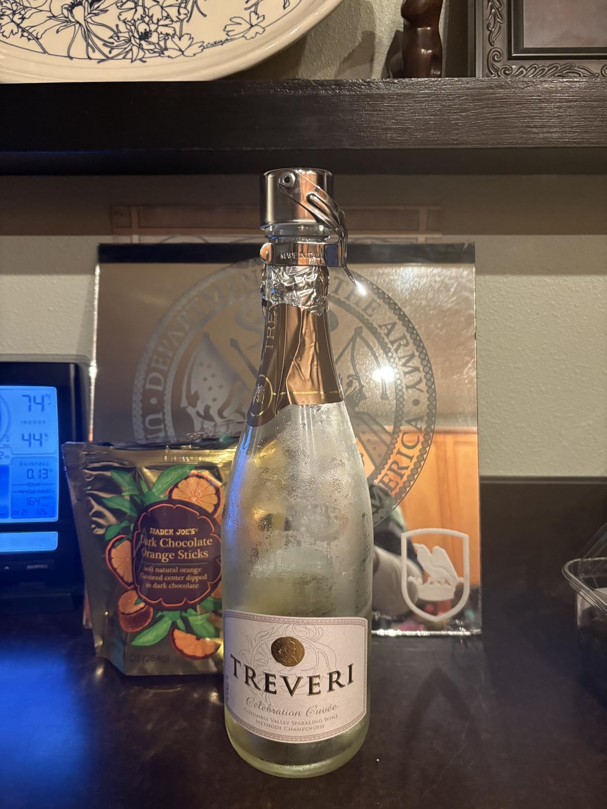 KLOVEO Champagne Stoppers - Patented Seal - Made in Italy - Professional Grade WAF Champagne Bottle Stopper - Prosecco, Cava, and Sparkling Wine Bottle Stopper customer photo 2