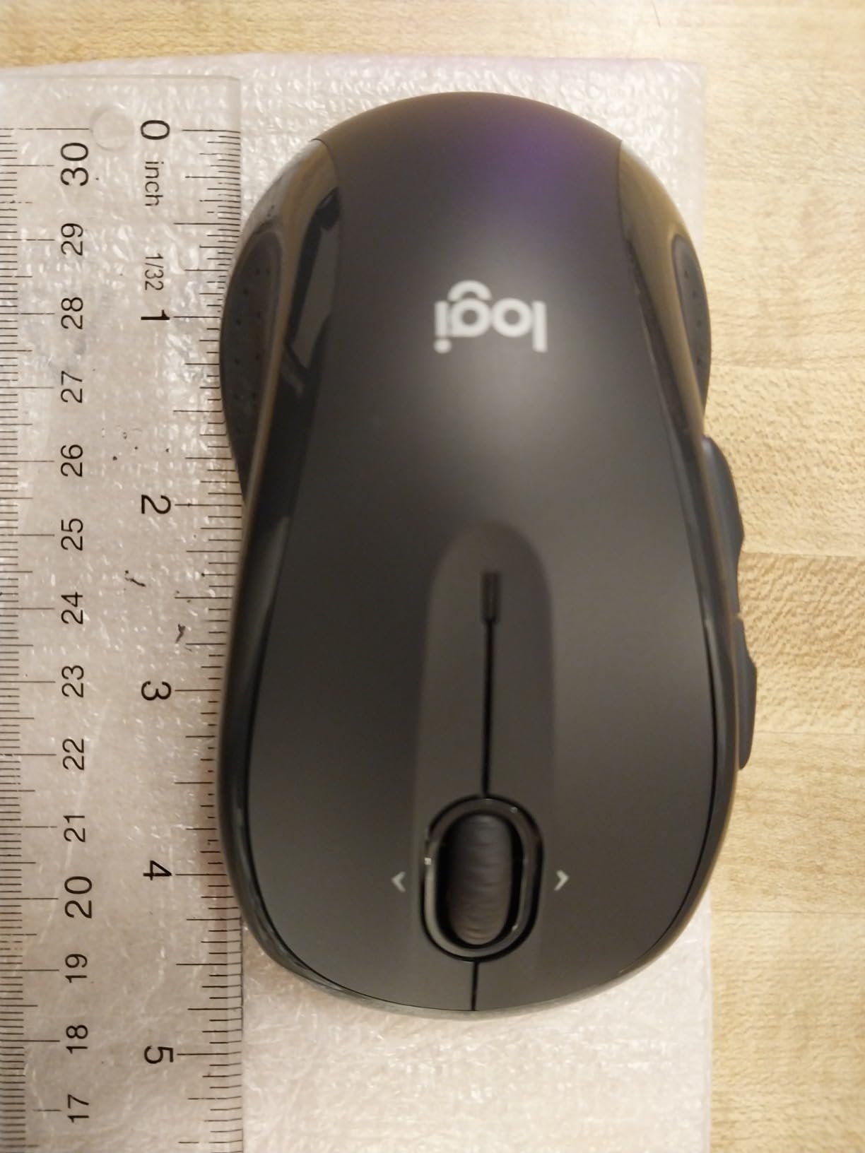 Logitech M510 Wireless Mouse, 2.4 GHz with USB Unifying Receiver, 1000 DPI Laser-Grade Tracking, 7-Buttons, 24-Months Battery Life, PC/Mac/Laptop - Graphite customer photo 1