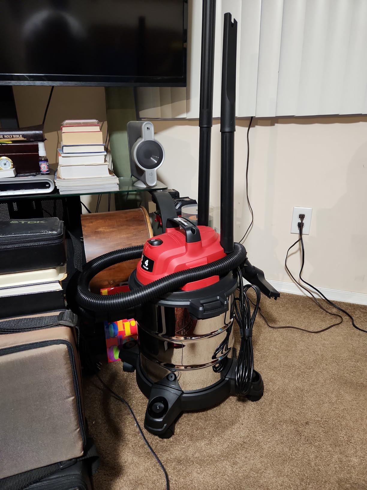 Vacmaster VOC508S 1101 5-Gal 4 Peak HP Stainless Steel Wet/Dry Vac Red customer photo 2