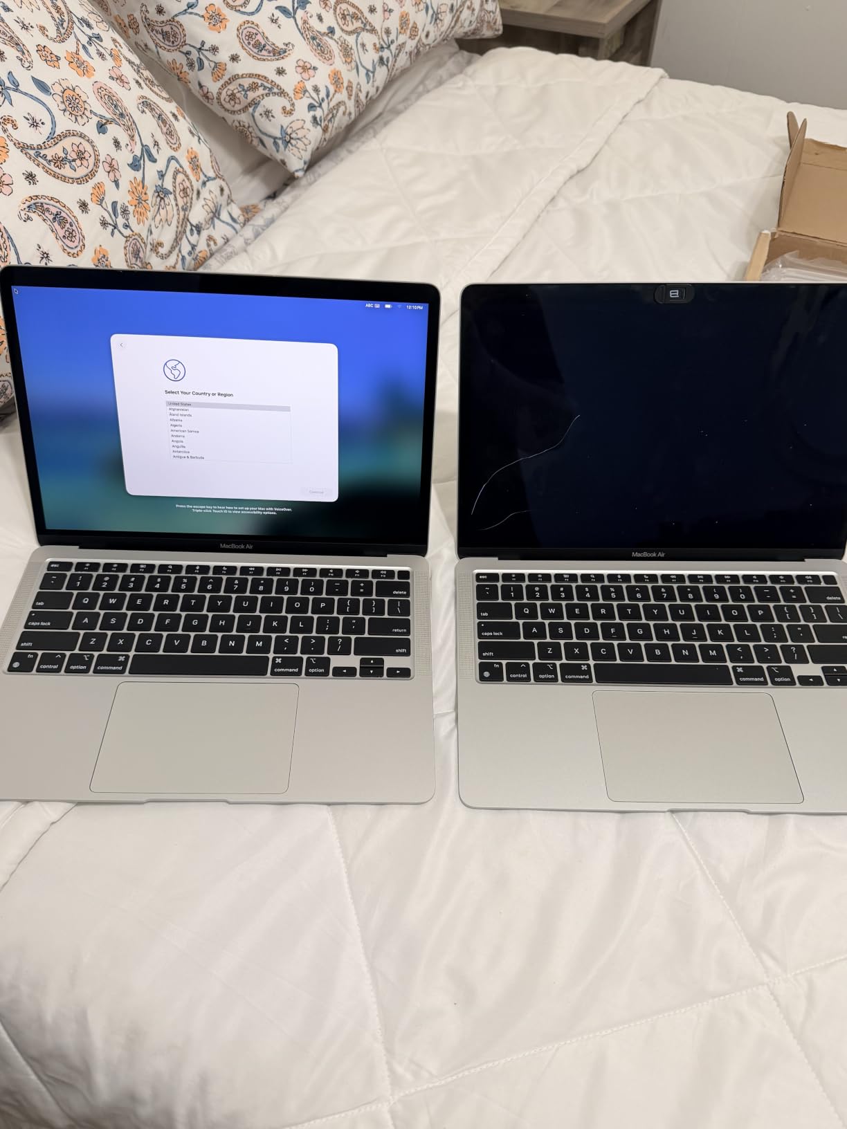 Apple Late 2020 MacBook Air with Apple M1 Chip (13 inch, 8GB RAM, 256GB SSD) Silver (Renewed) customer photo 2