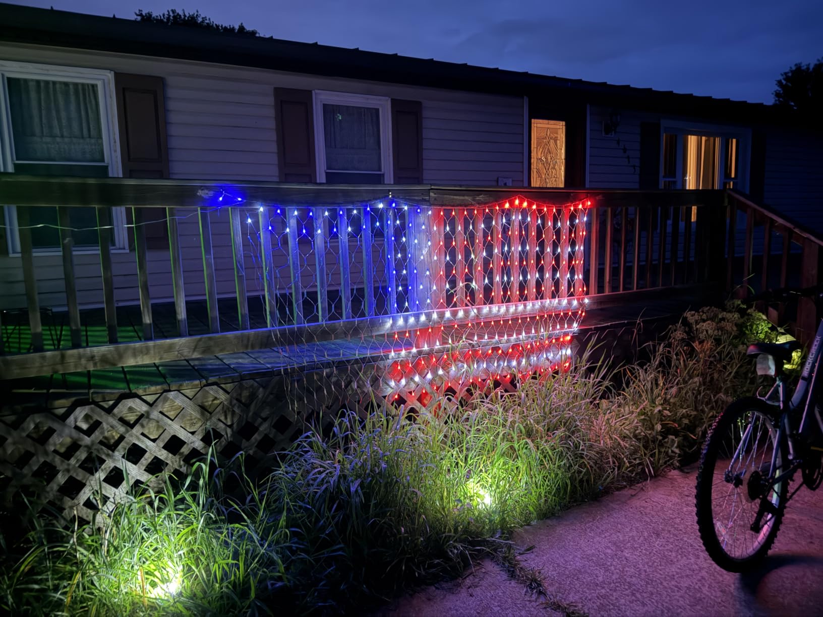 Solar American Flag String Lights - Waterproof 420 Led Solar Powered Flag Net Light for 4th of July Memorial Day Decorations customer photo 2