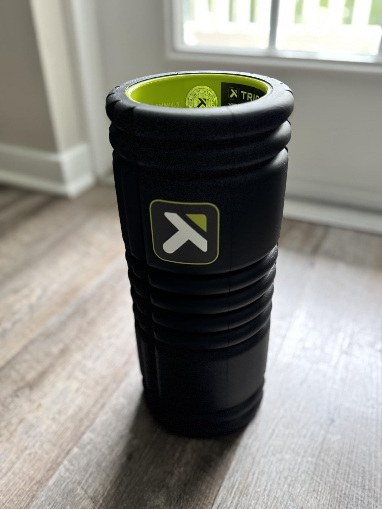 TRIGGERPOINT Performance Therapy Grid Foam Roller for Exercise, Deep Tissue Massage and Muscle Recovery, Original (13-Inch), Midnight customer photo 2