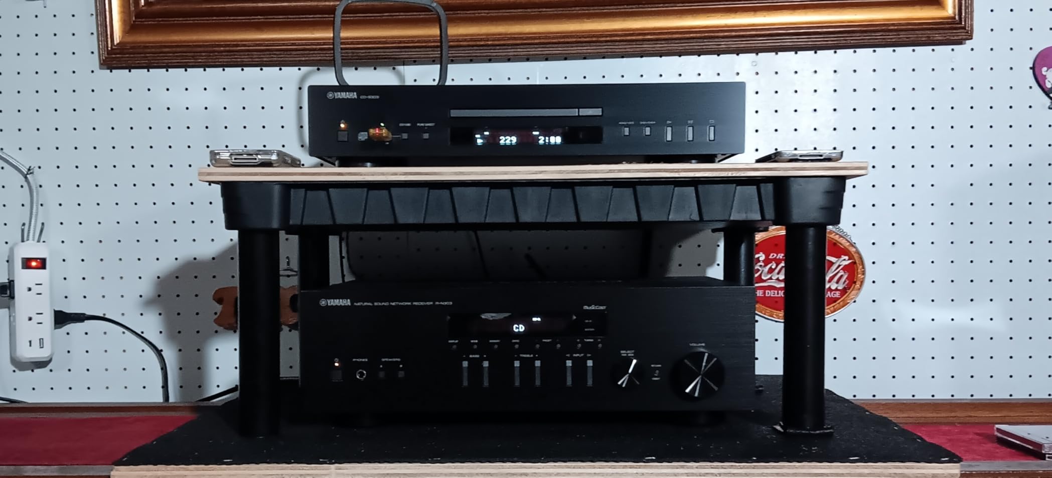 Yamaha CD-S303 Single CD Player, Black customer photo 2