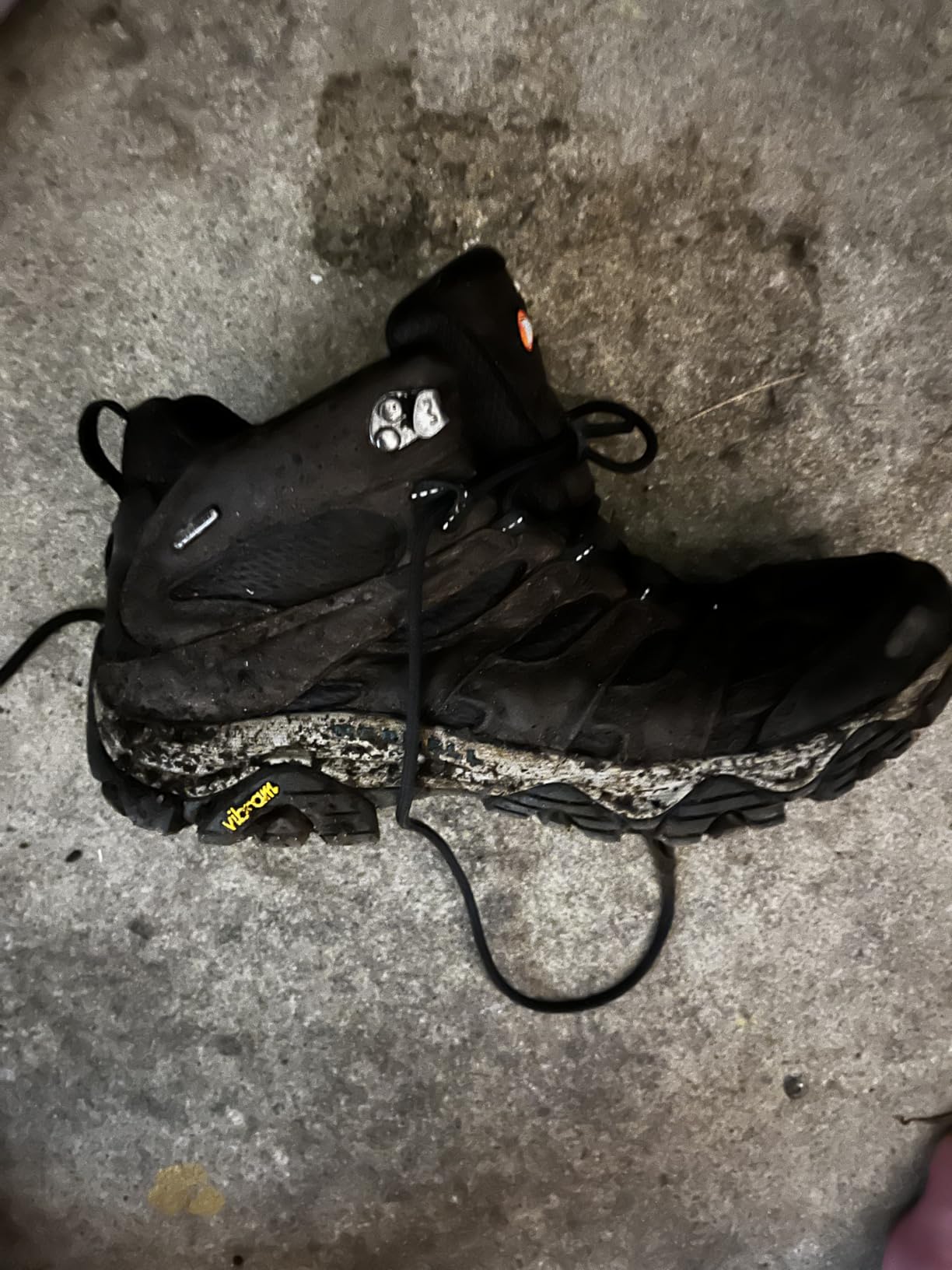 Merrell Men's Moab 3 Mid Waterproof Hiking Boots customer photo 1