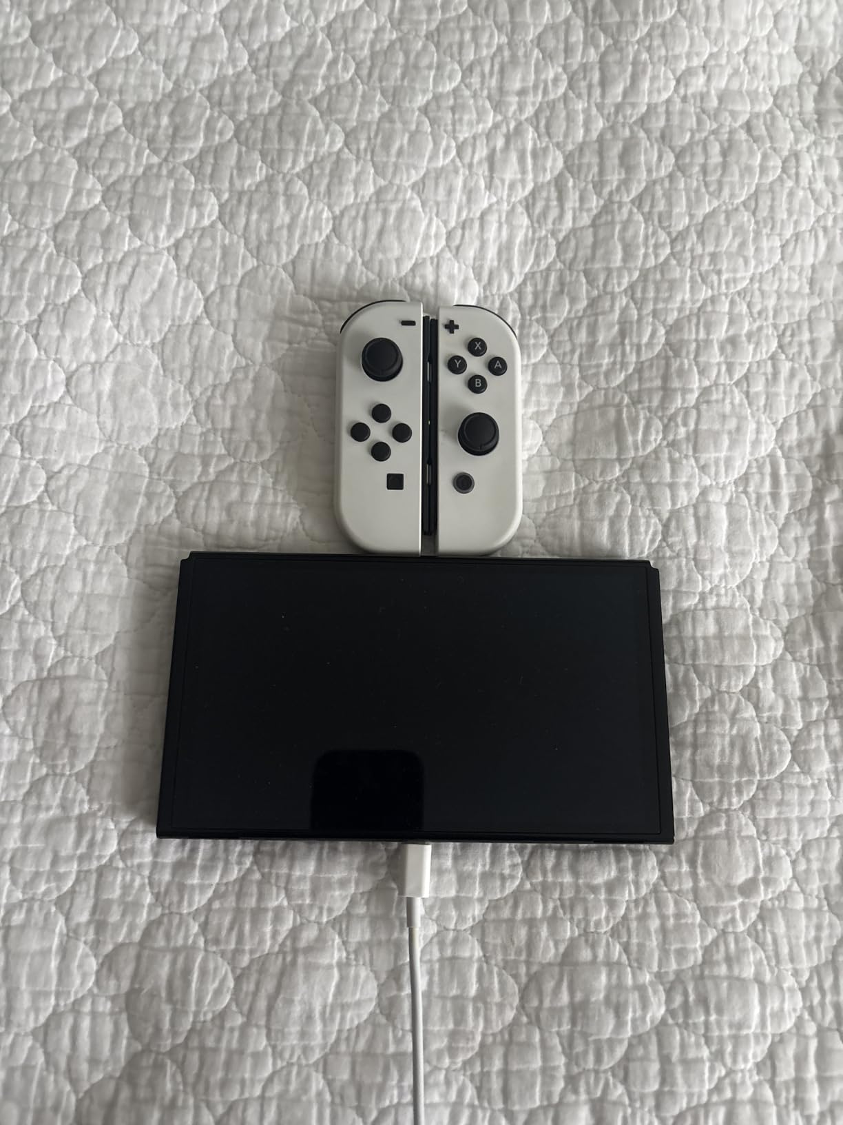 Nintendo Switch - OLED Model w/White Joy-Con customer photo 1