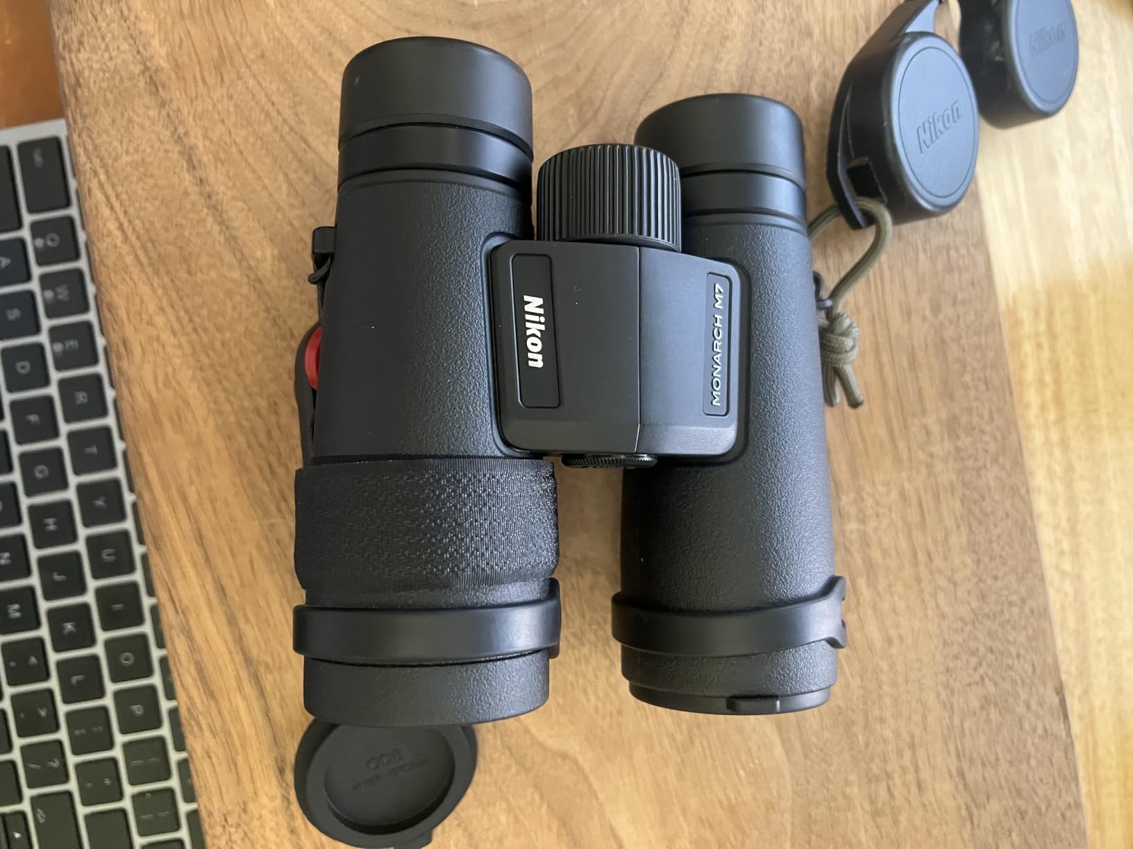Monarch M7 10x42 Binoculars | Official Nikon USA Model | Wide field of view, locking diopter, waterproof, fogproof, ED glass, oil customer photo 2