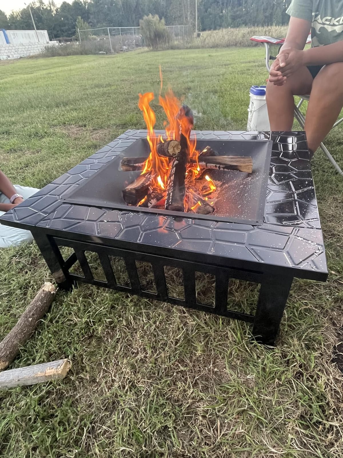 Devoko Outdoor Fire Pit, 32 Inch Firepit Table Metal Outdoor Fireplaces | with Waterproof Cover for Outside Patio Camping (Black) customer photo 2