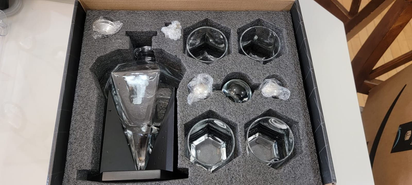 LuxuryBar Diamond Whiskey Decanter Sets for Men with ChillBall &Tray, 26oz Whiskey Decanter Set Liquor Dispenser Bourbon Decanter Whiskey Set Gifts for Men customer photo 1