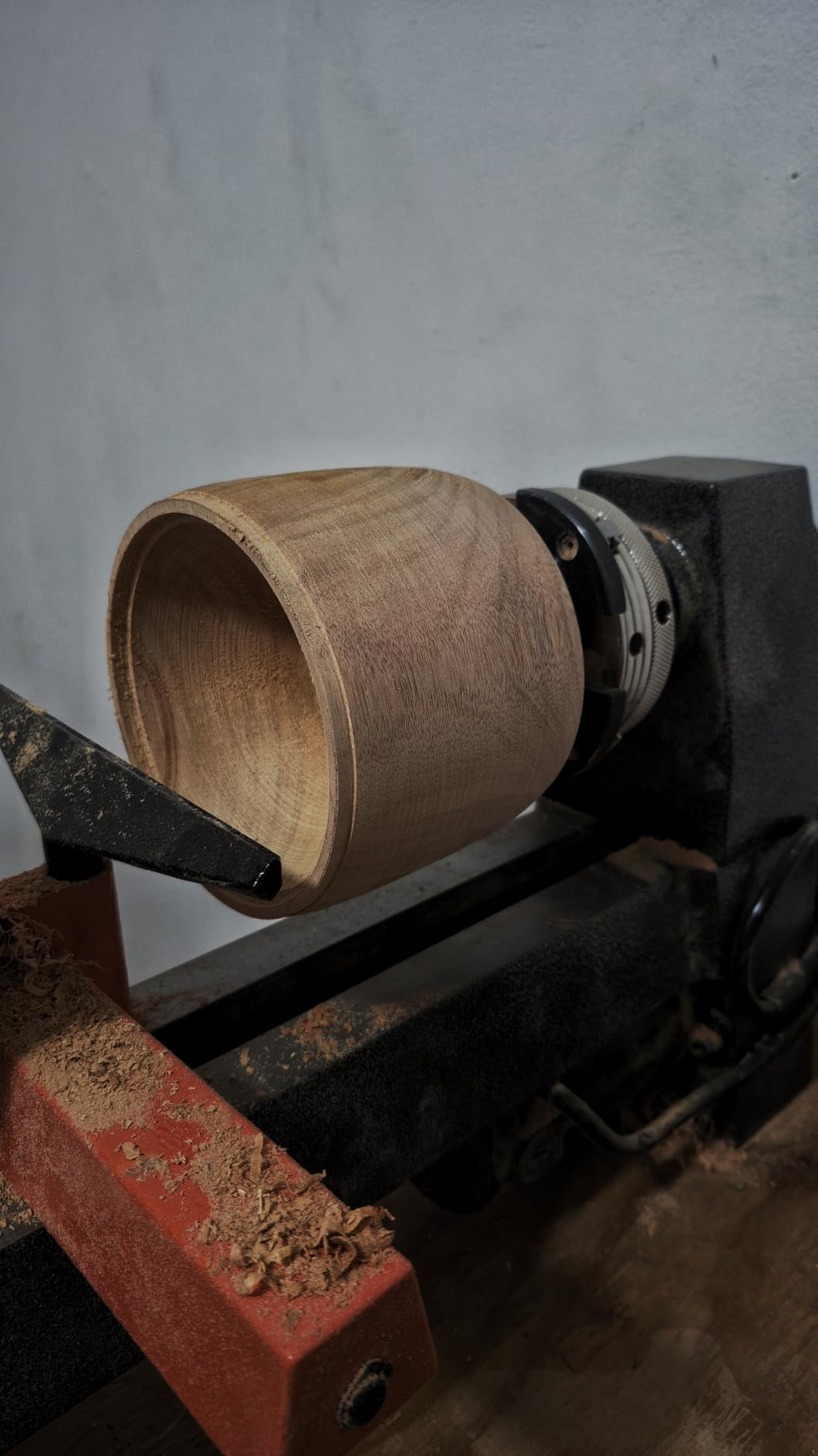 WEN Mini Benchtop Wood Lathe, 8-Inch by 13-Inch with Variable Speed (LA3421) customer photo 2