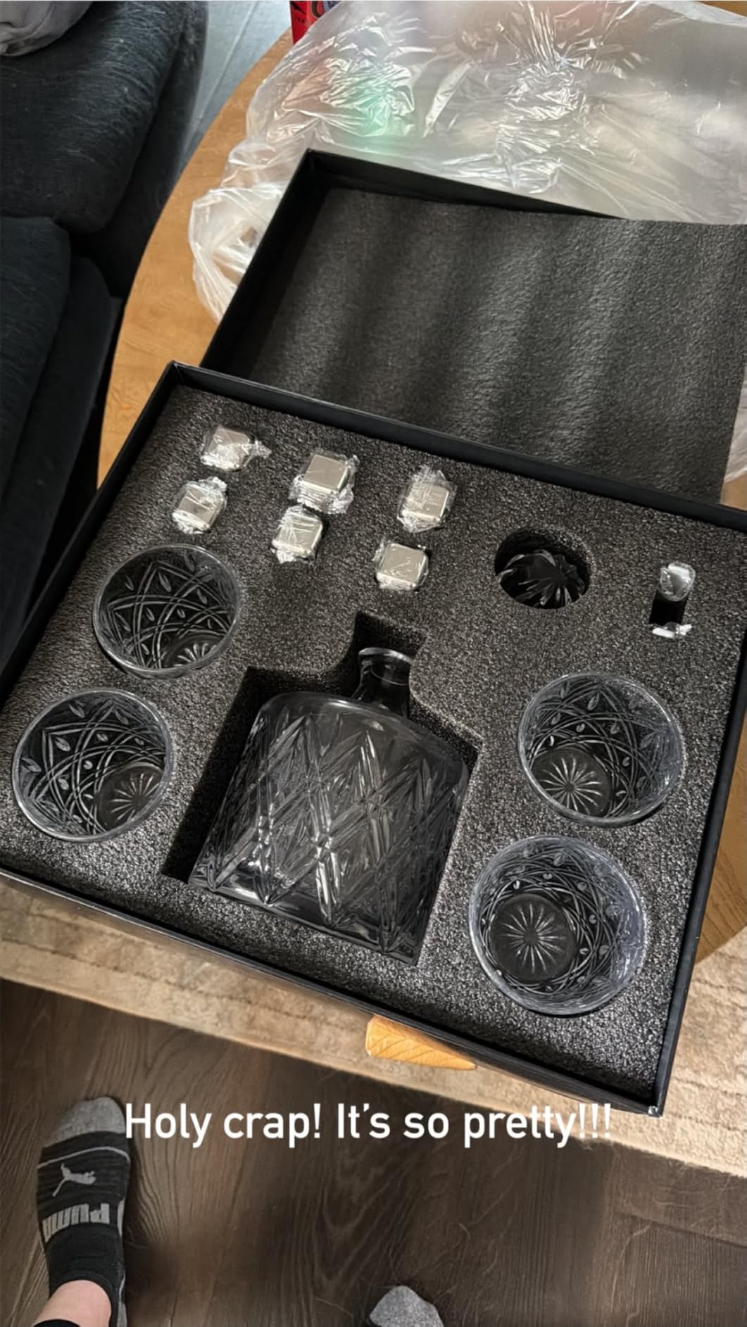 1917 Lead-Free Crystal Whiskey Decanter Set, 37 oz, 4 Glasses, Premium Gift Box customer photo 1