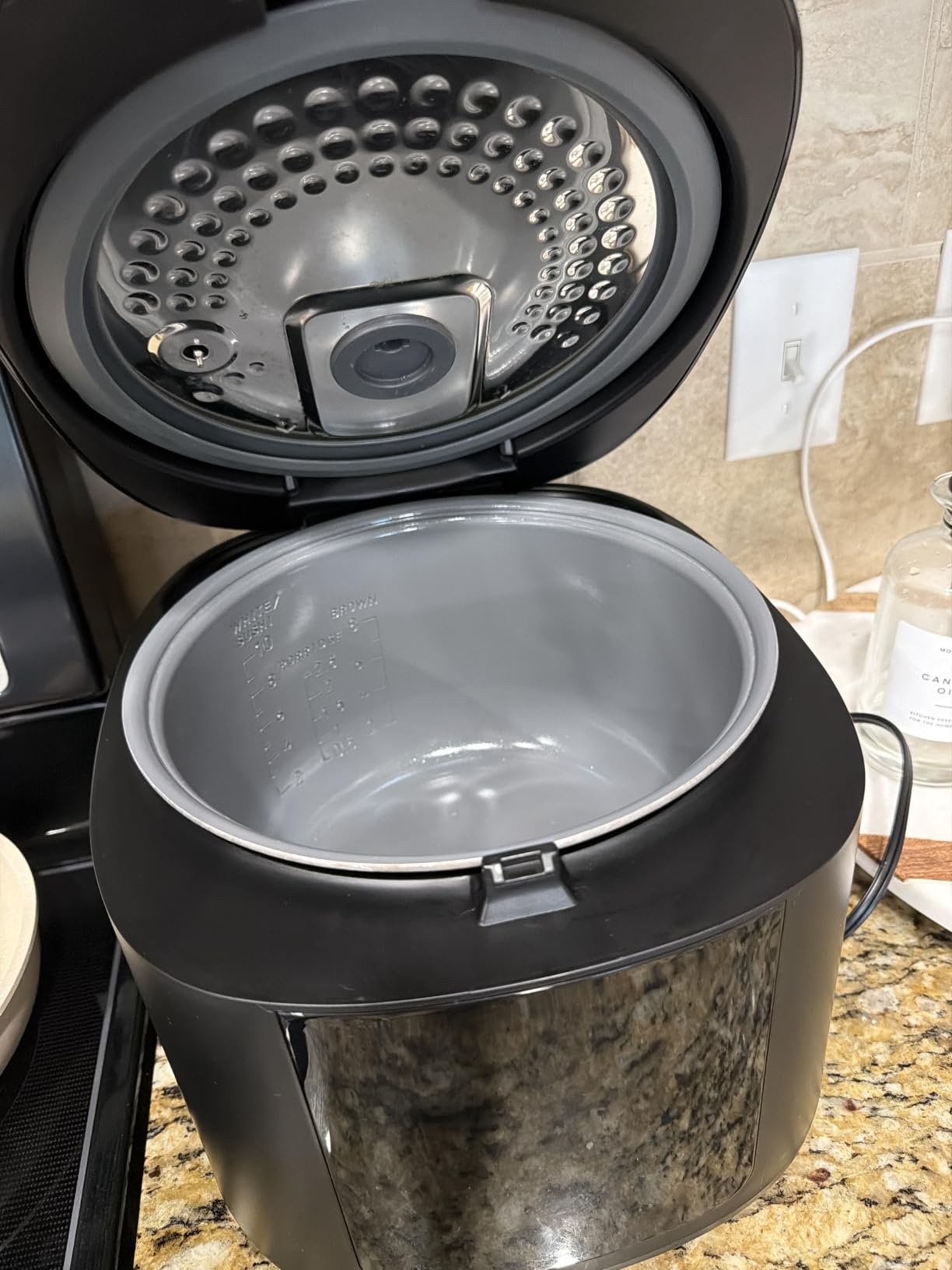 Cosori Rice Cooker 10 Cup, Fuzzy Logic, Ceramic Coating Inner Pot, 18-in-1, 24H Keep Warm & Delay Timer, Stainless Steel Steamer Basket, Sauté, Slow Cook, Black customer photo 1