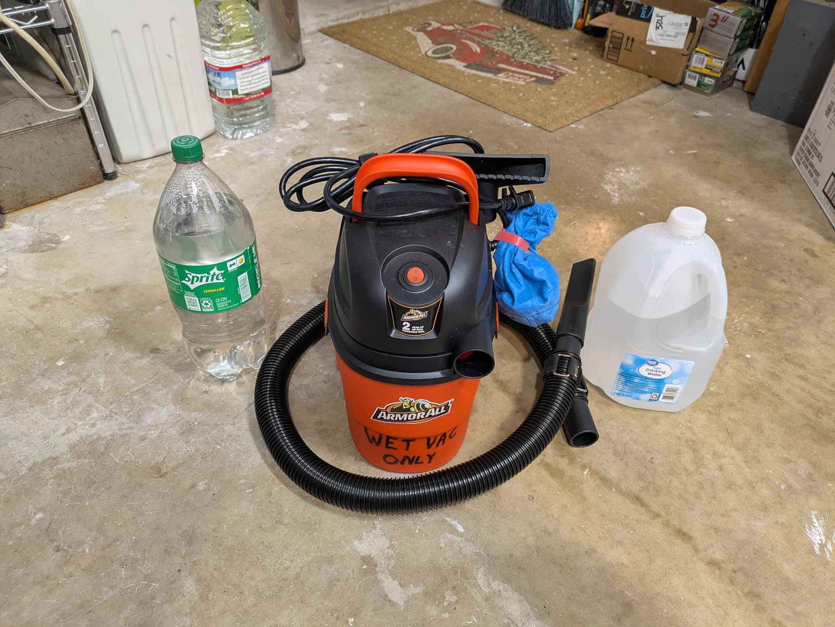 Armor All AA155 1.5-Gallon 2 Peak HP Portable Wet/Dry Vacuum, Orange customer photo 2