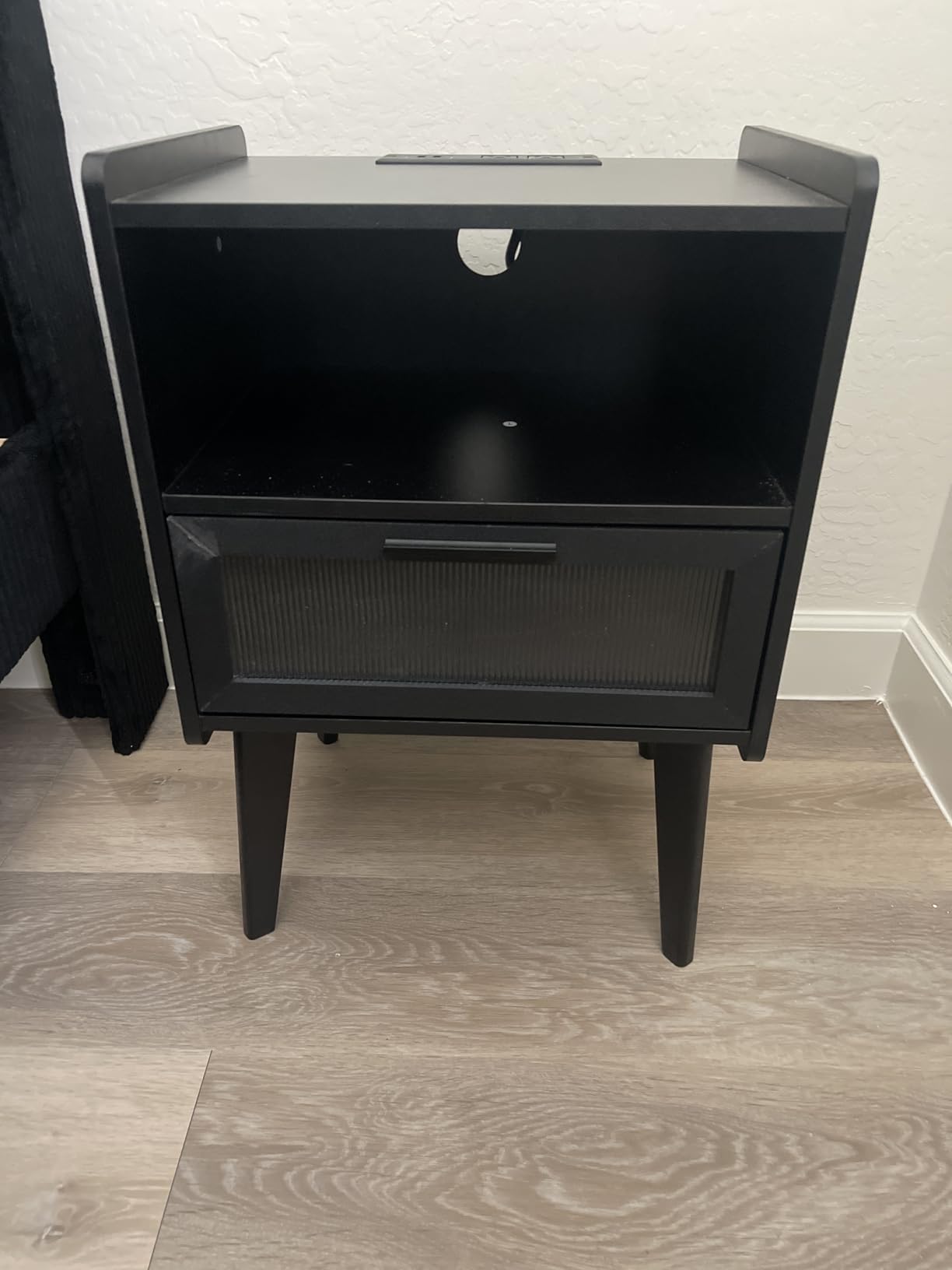 MMEOLUOOK Nightstand with Charging Station, Bedside Tables, End Table Side Table with 2 Tiers Storage Space, for Bedroom, Living Room, Black customer photo 2