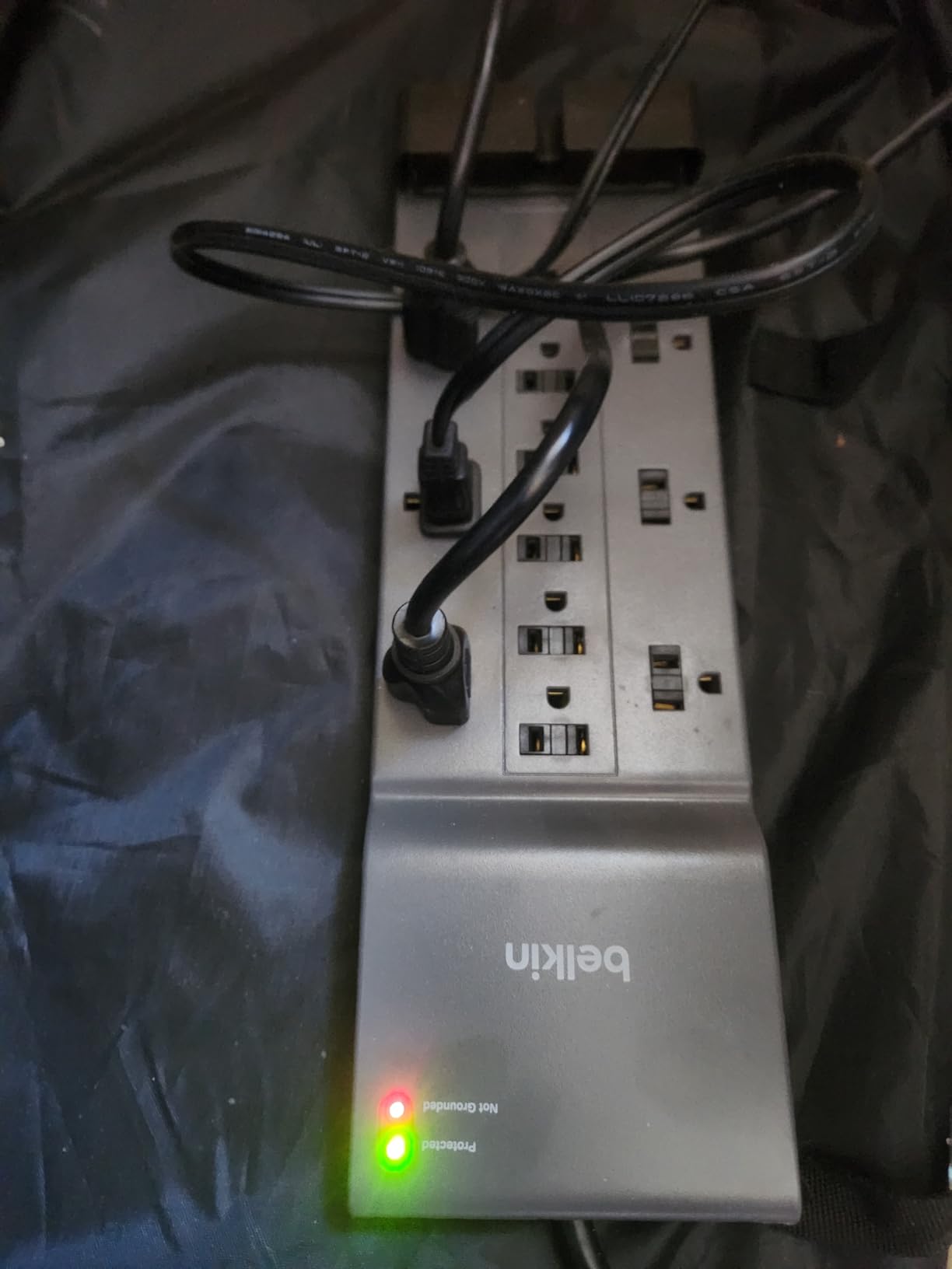 Belkin 12-Outlet Surge Protector Power Strip w/ 12 AC Outlets & 8ft Flat Plug, UL-Listed Heavy-Duty Extension Cord for Home, Office, Travel, Computer, Laptop, Charger - 3,780 Joules of Protection customer photo 1