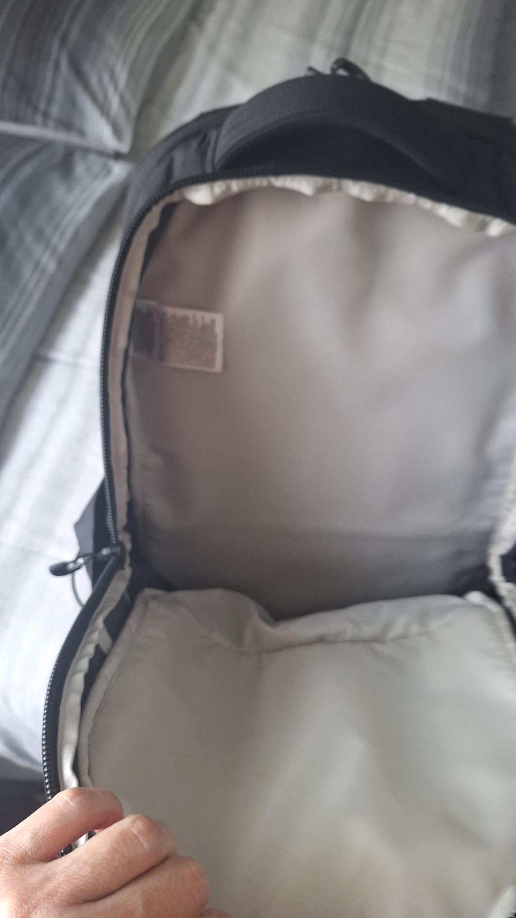 The North Face Borealis Commuter Laptop Backpack, Blk/Blk-NPF, OSFA | Water Repellent, Laptop Sleeve, Large Main Compartment customer photo 2